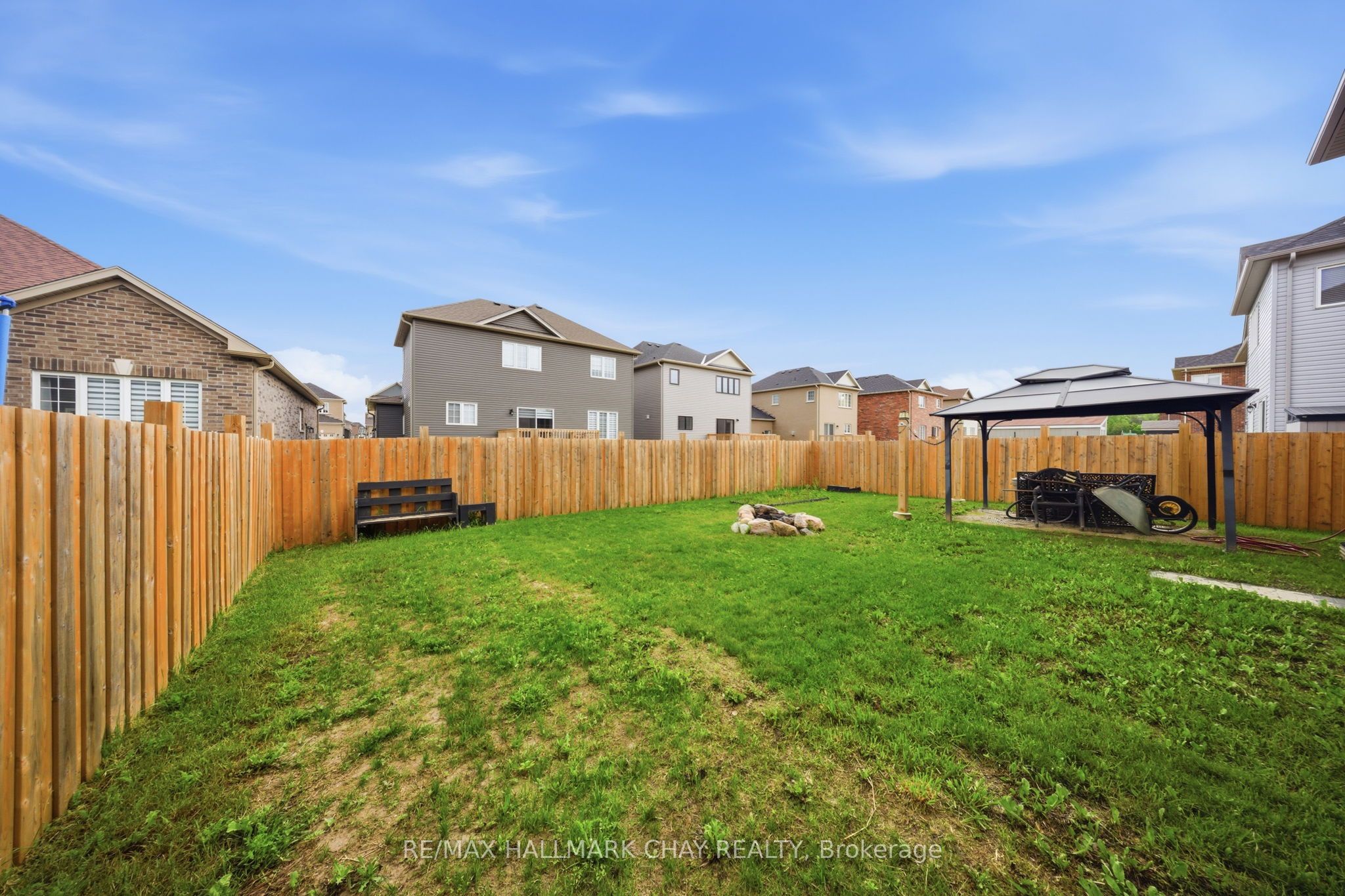 215 Breton Street Property Photo 44