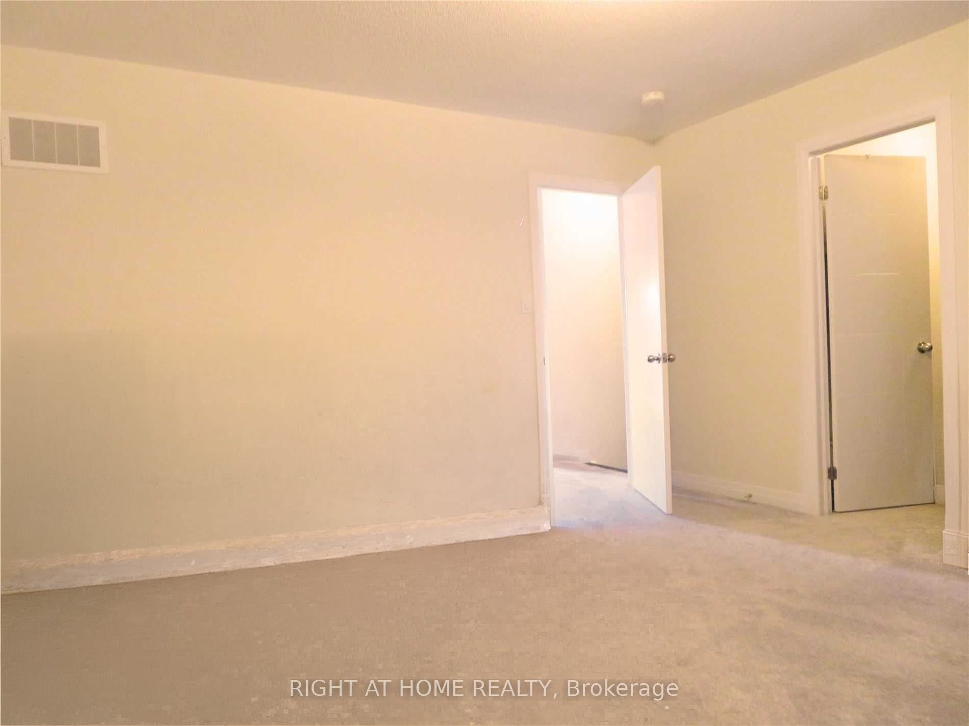 37 Bedford Estates Crescent Property Photo 10