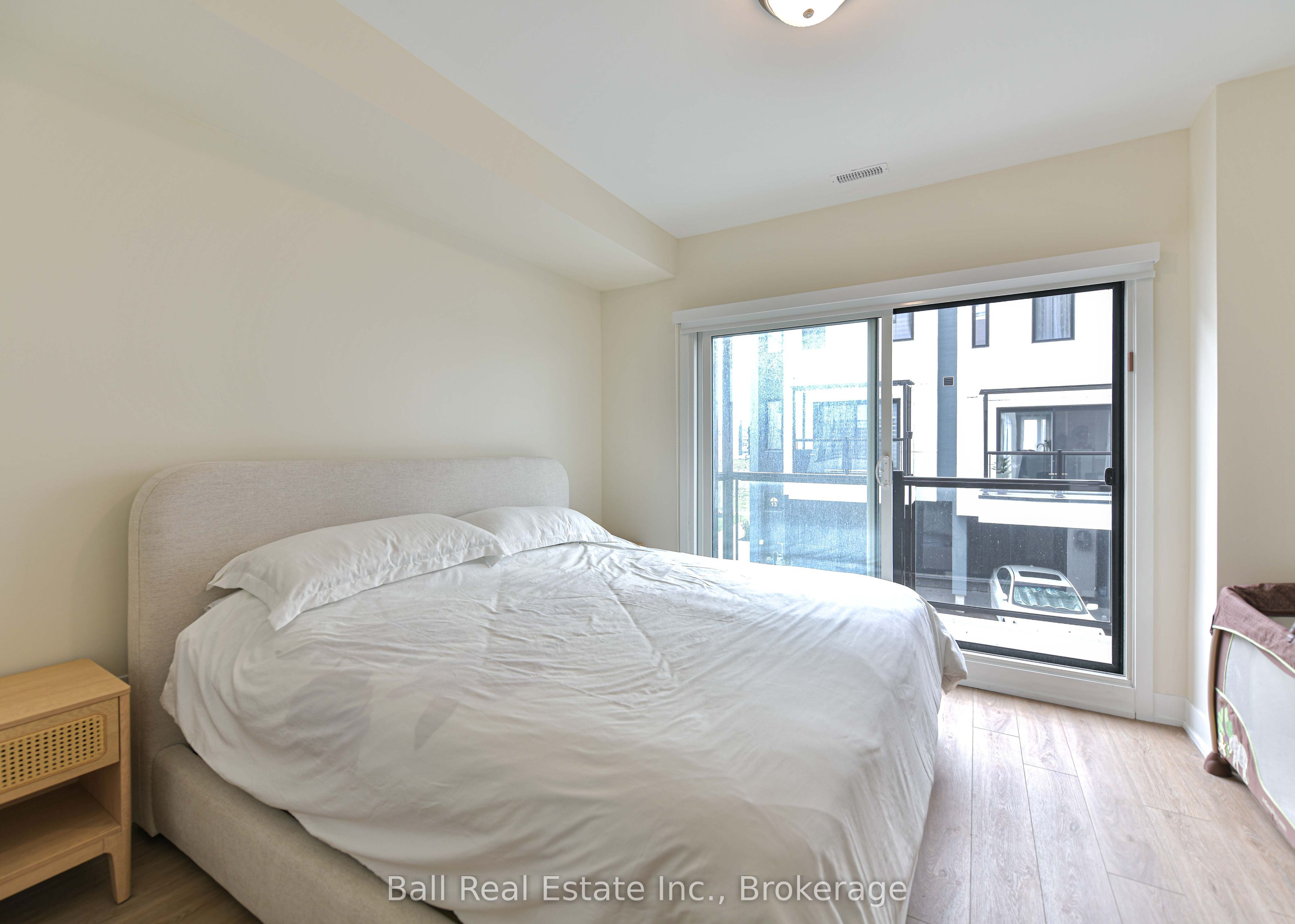 16 Mariners Pier Way Property Photo 14