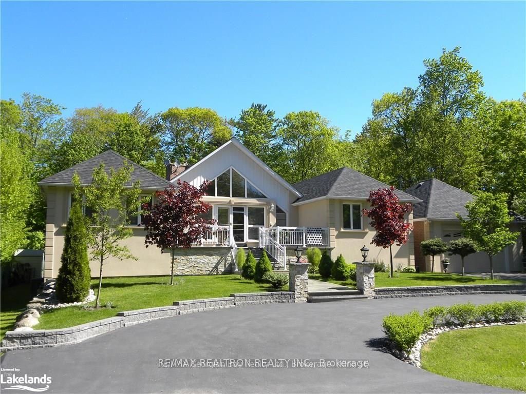 43 Staglir Drive Property Photo 1