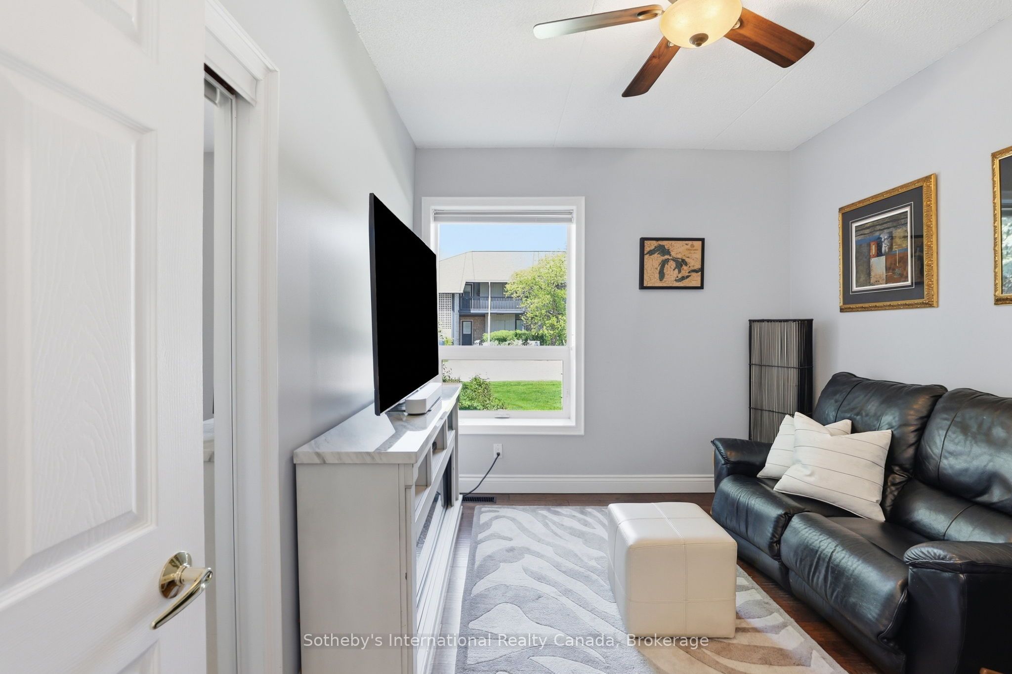 694 Johnston Park Avenue Property Photo 6