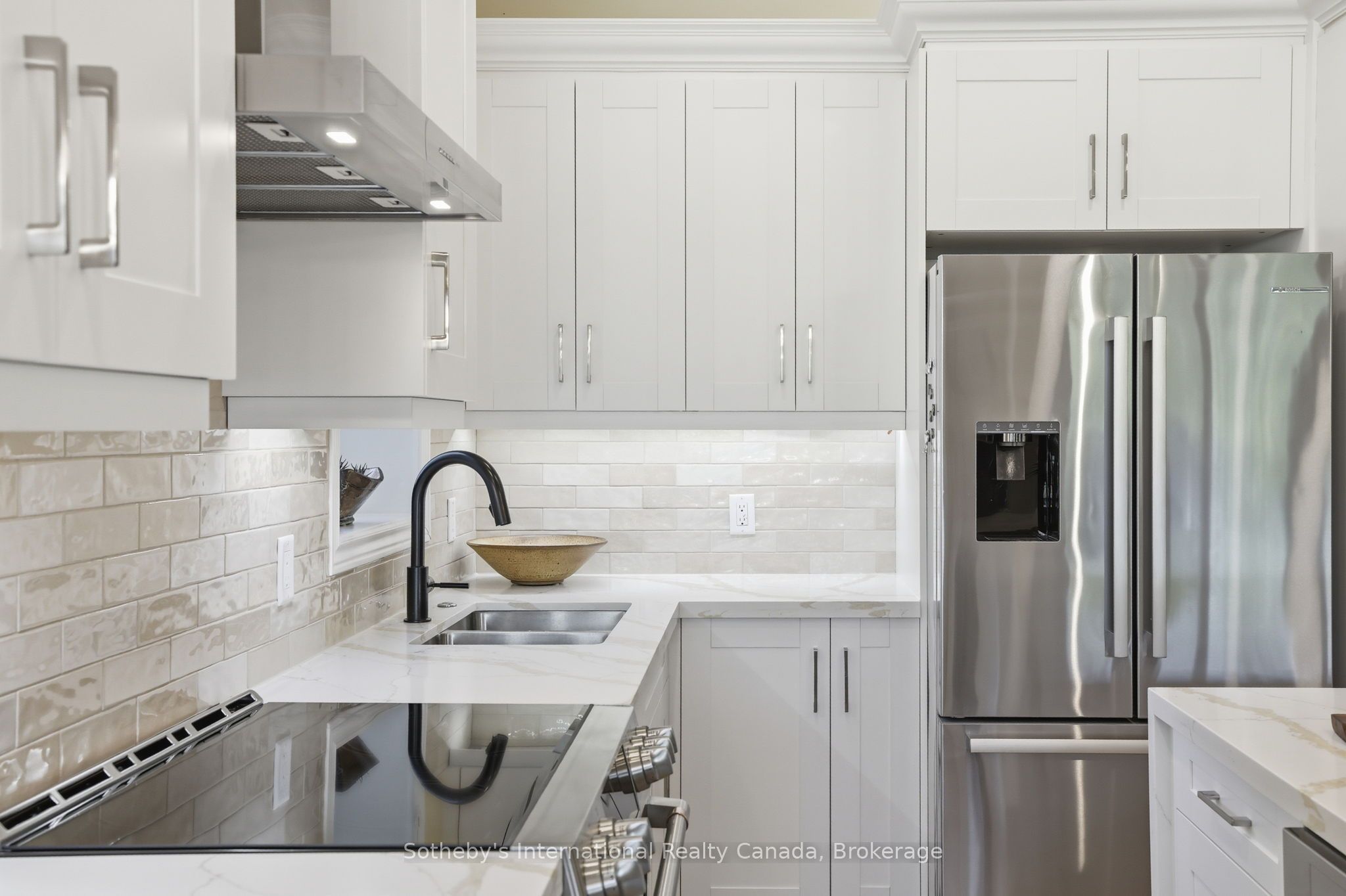 694 Johnston Park Avenue Property Photo 17