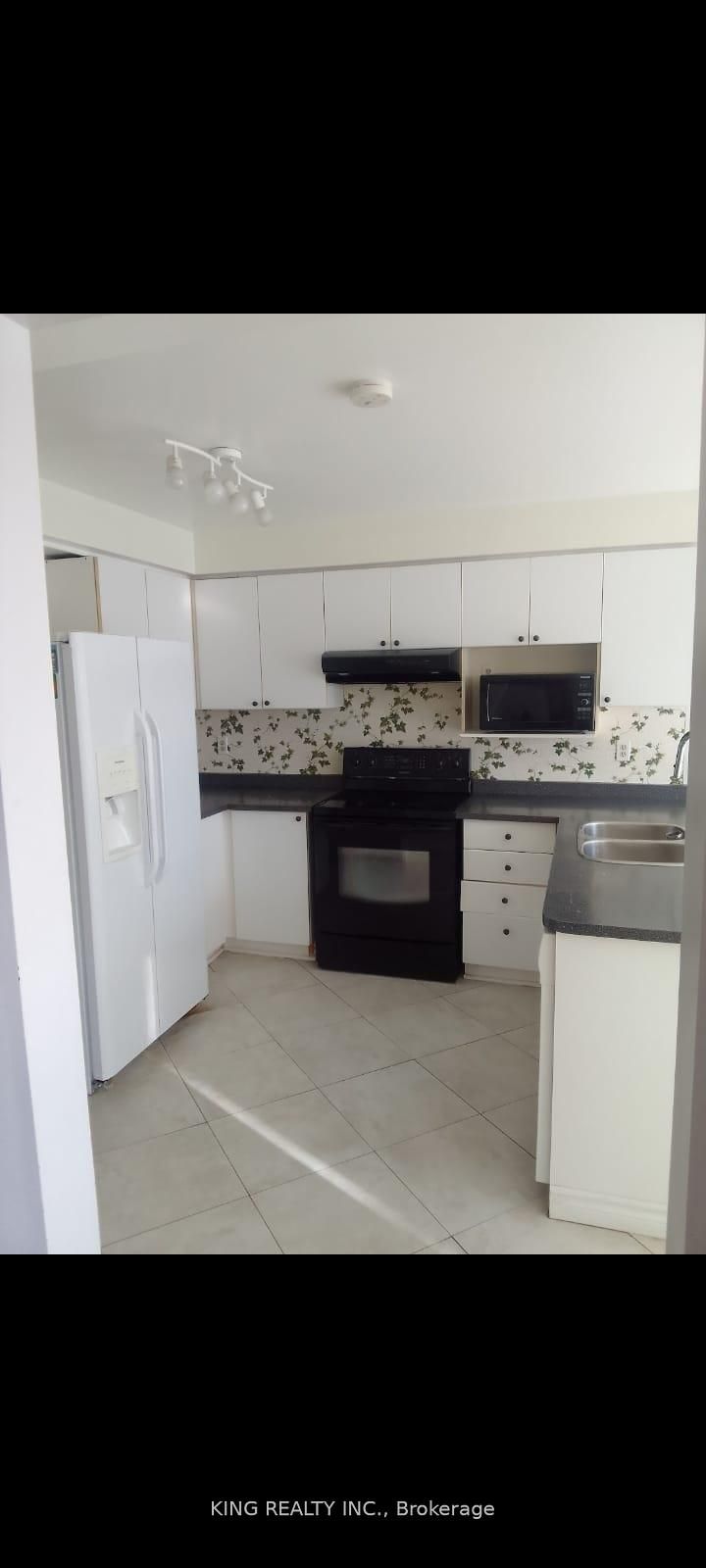 139 Livingstone Street Property Photo 6