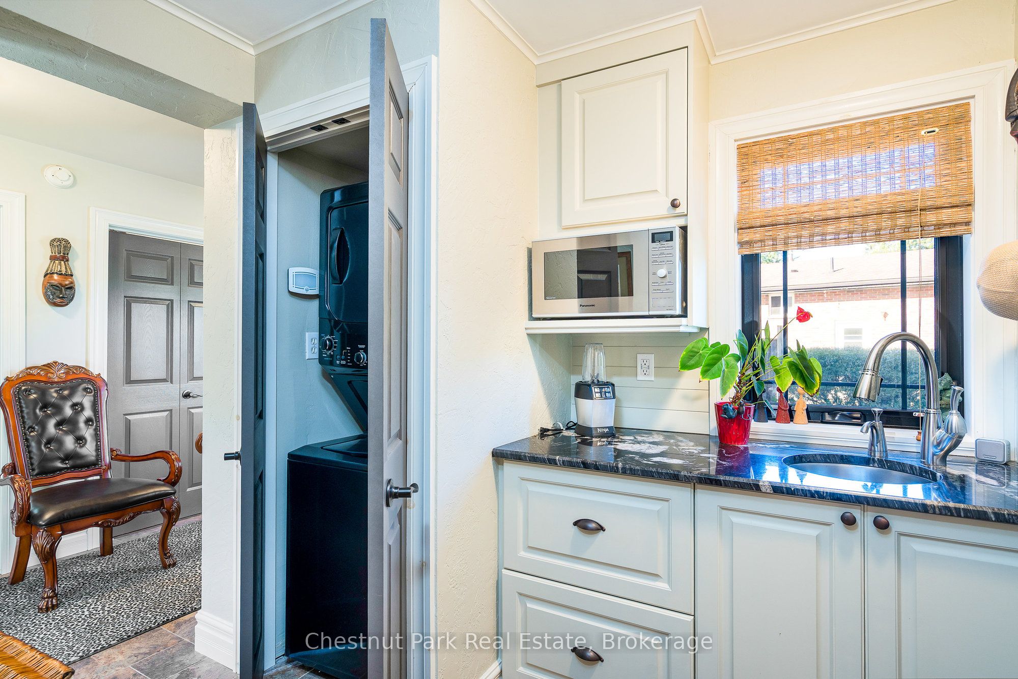 72 Campbell Street Property Photo 35