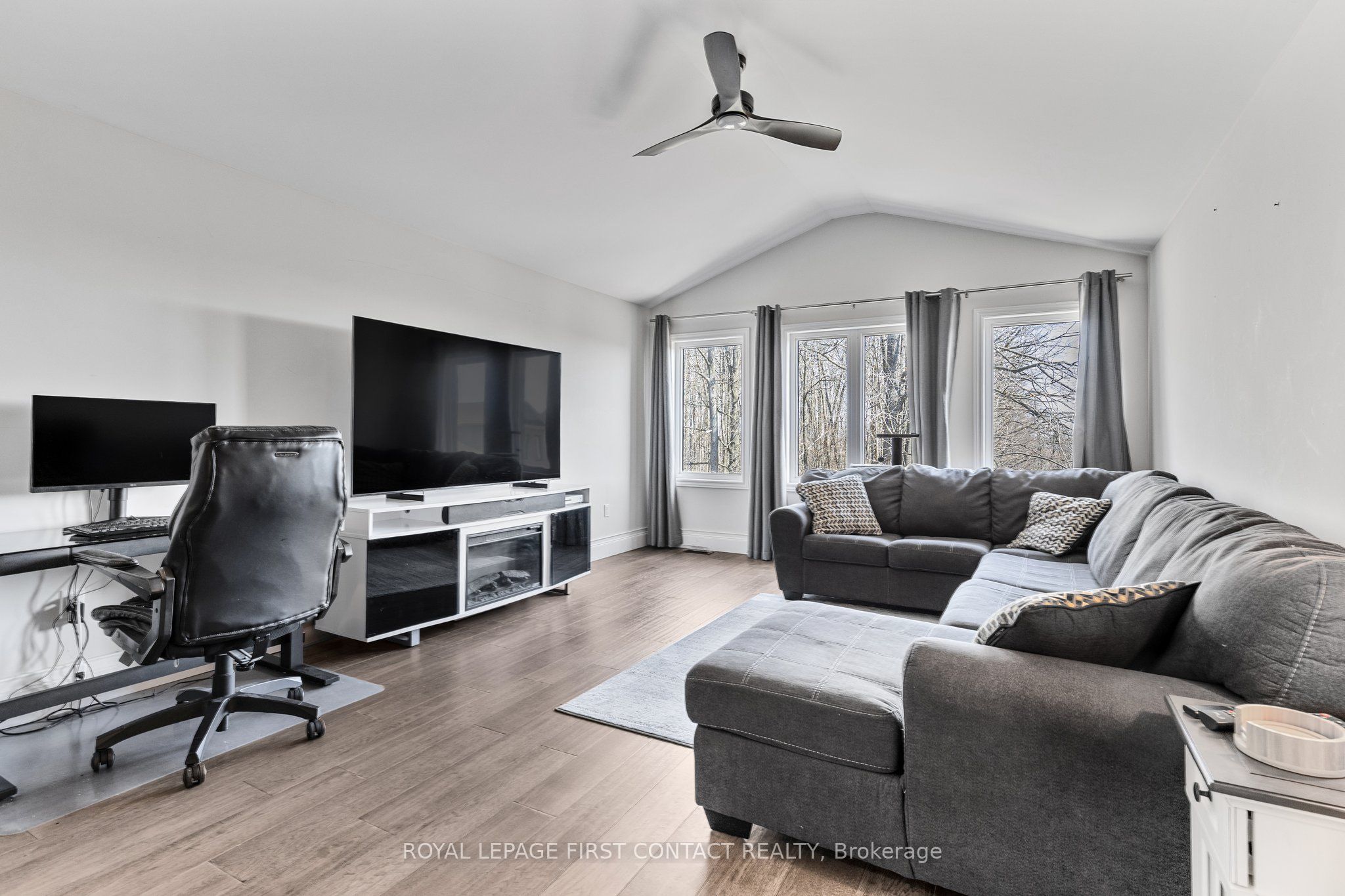 3075 Orion Boulevard Property Photo 25
