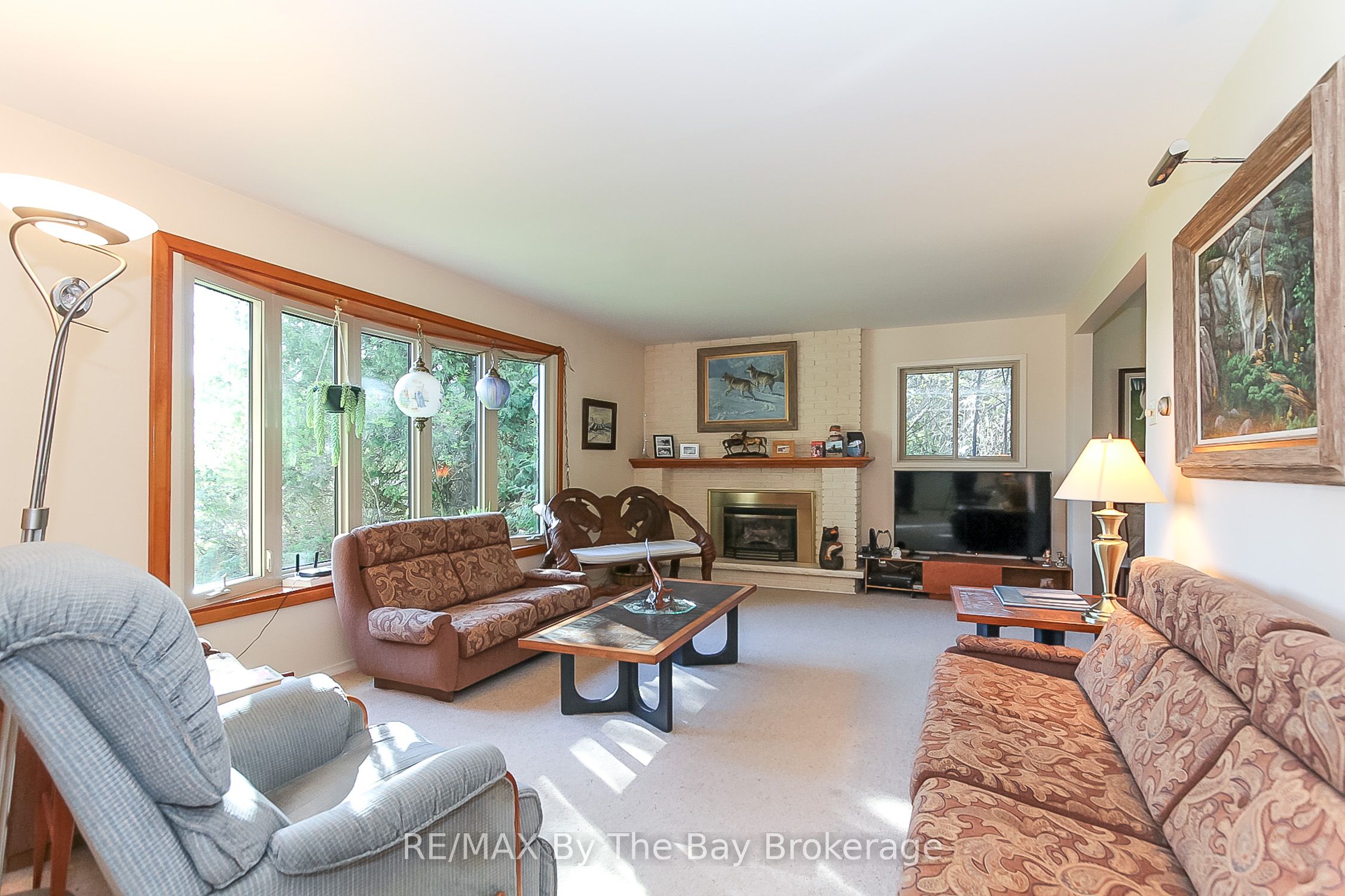 630 Sunnidale Road S Property Photo 6