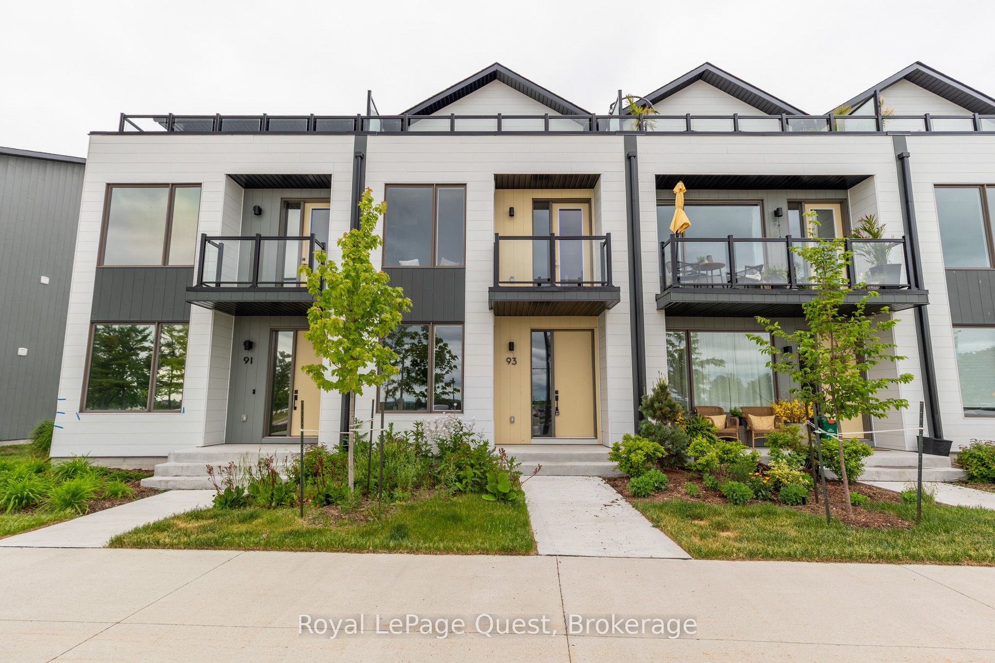 93 Lightfoot Drive Property Photo 3