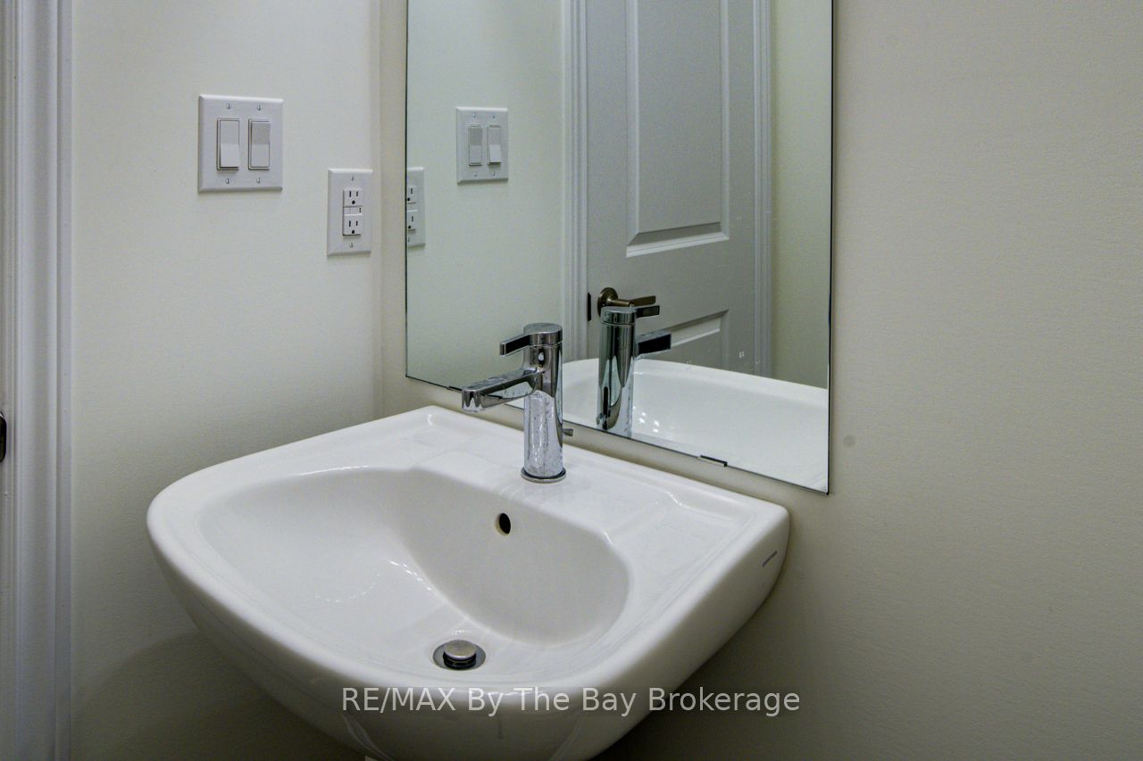 166 Mapleside Drive Property Photo 13