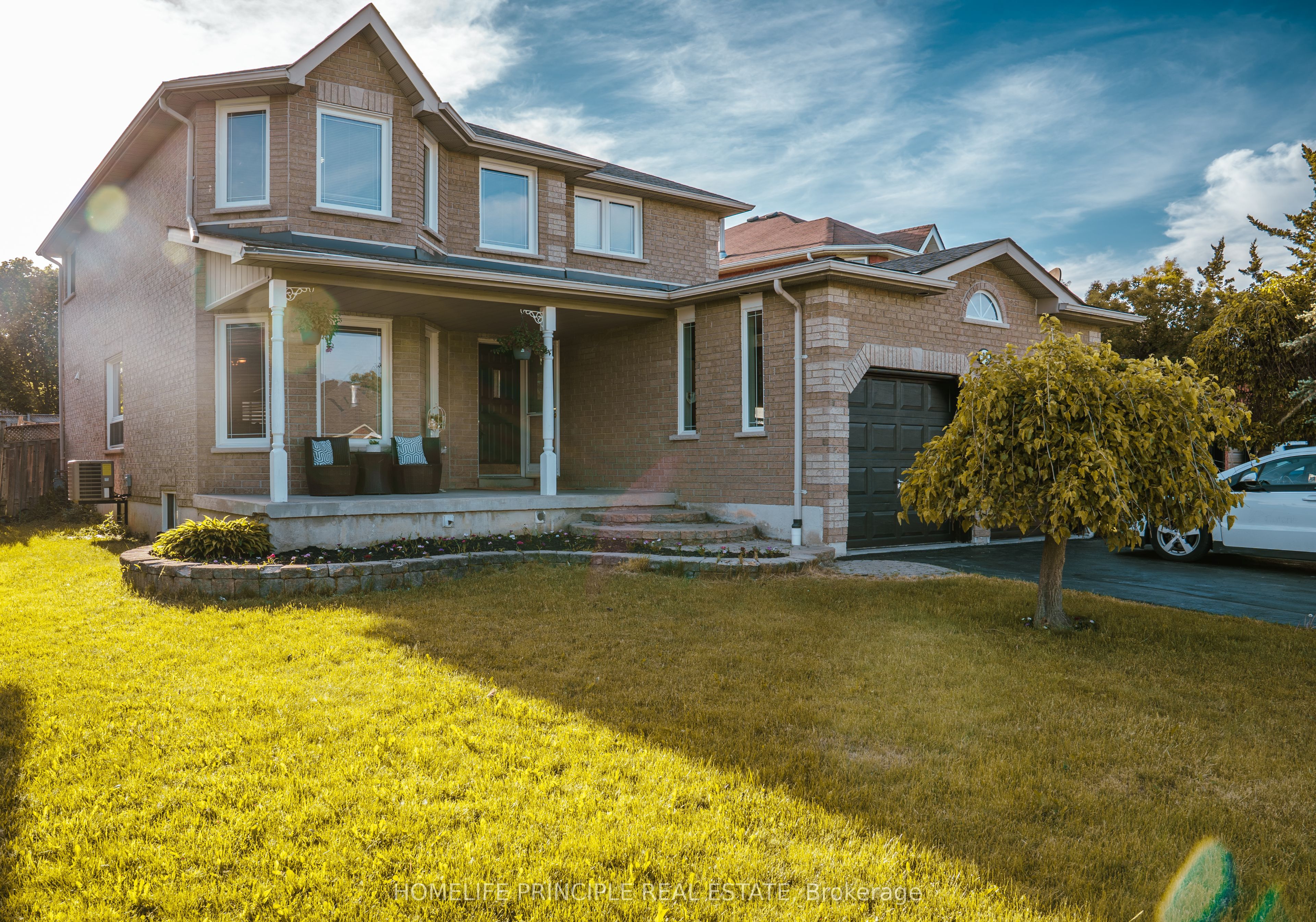 88 Loon Avenue Property Photo 1