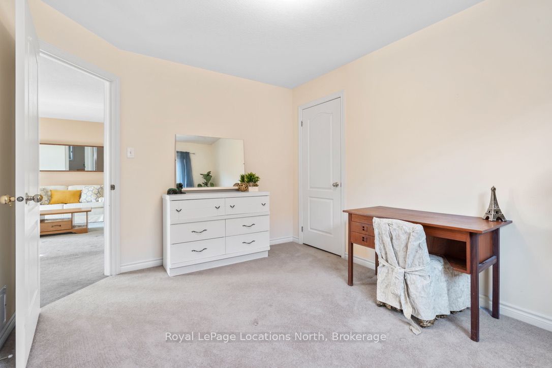 83 White Elm Road Property Photo 19