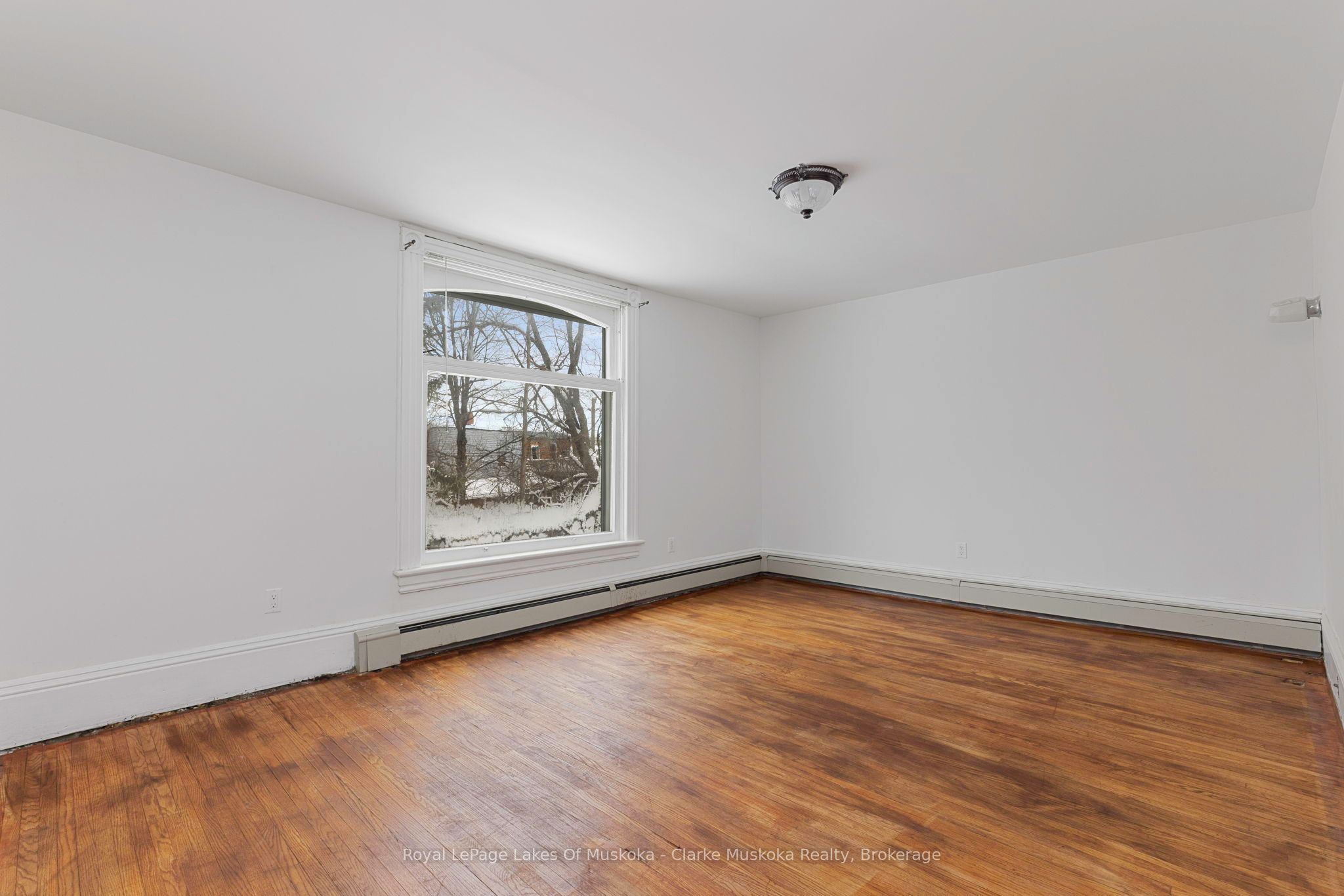 1 Sturgeon Bay Road Property Photo 17