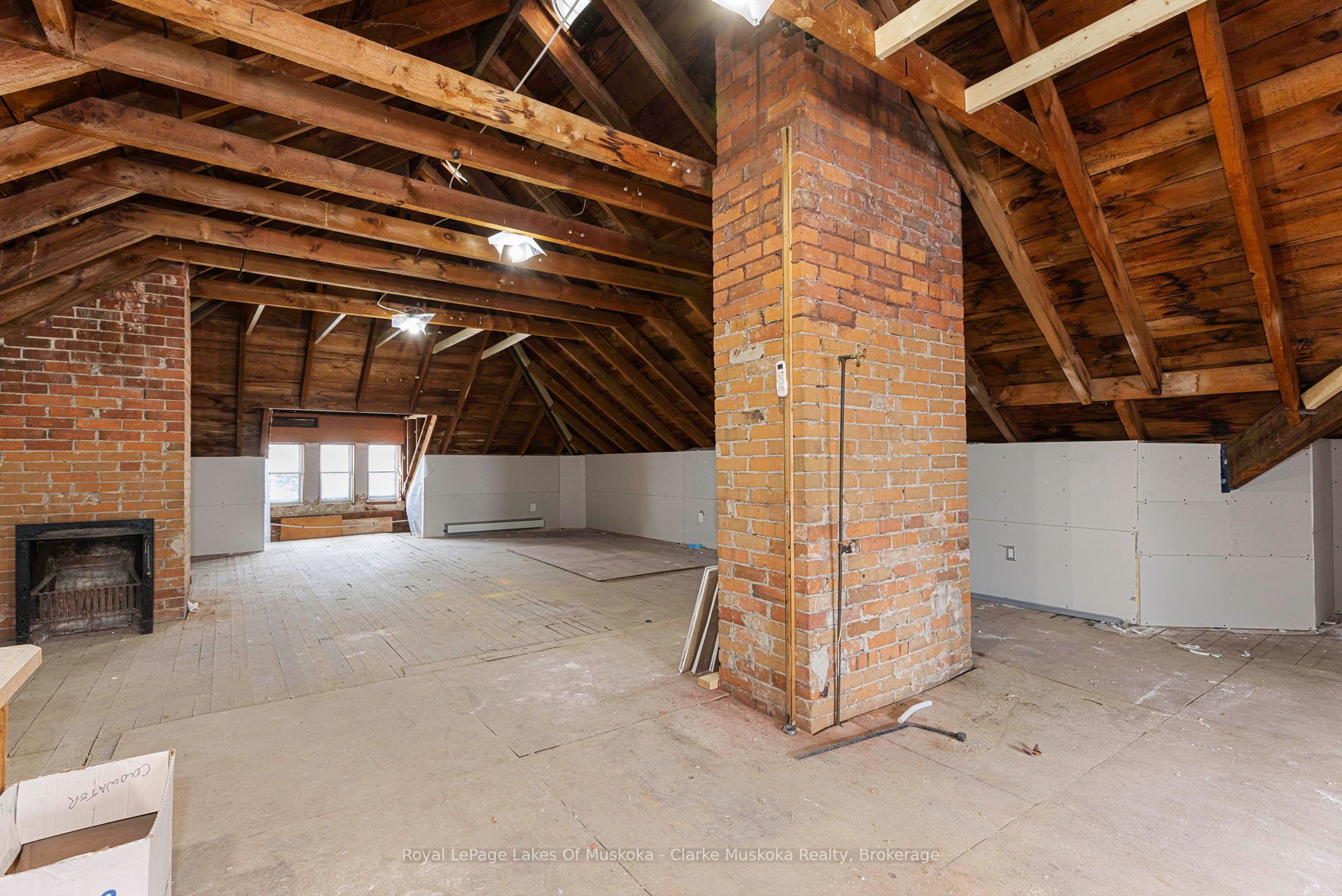 1 Sturgeon Bay Road Property Photo 19