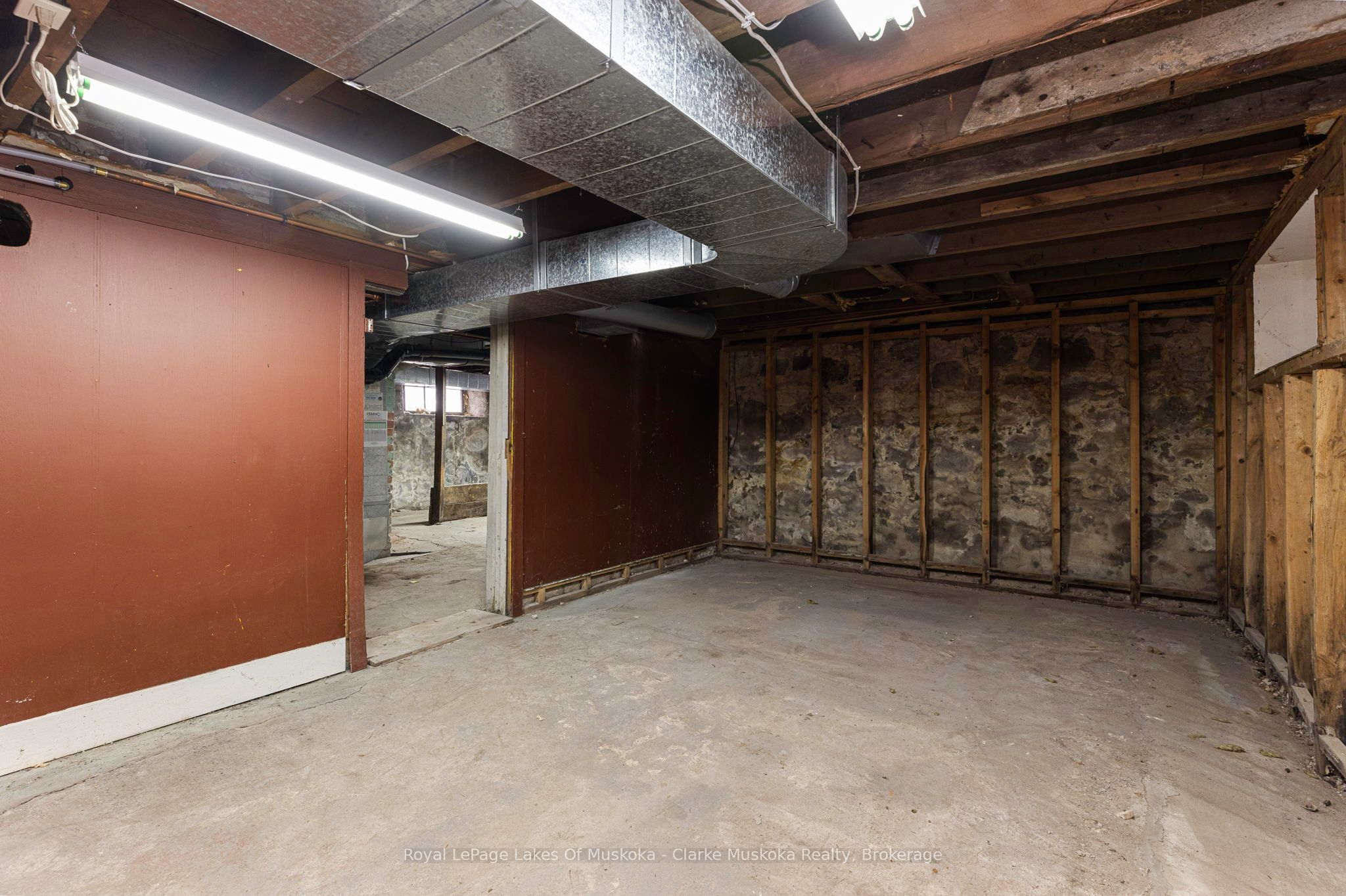 1 Sturgeon Bay Road Property Photo 21