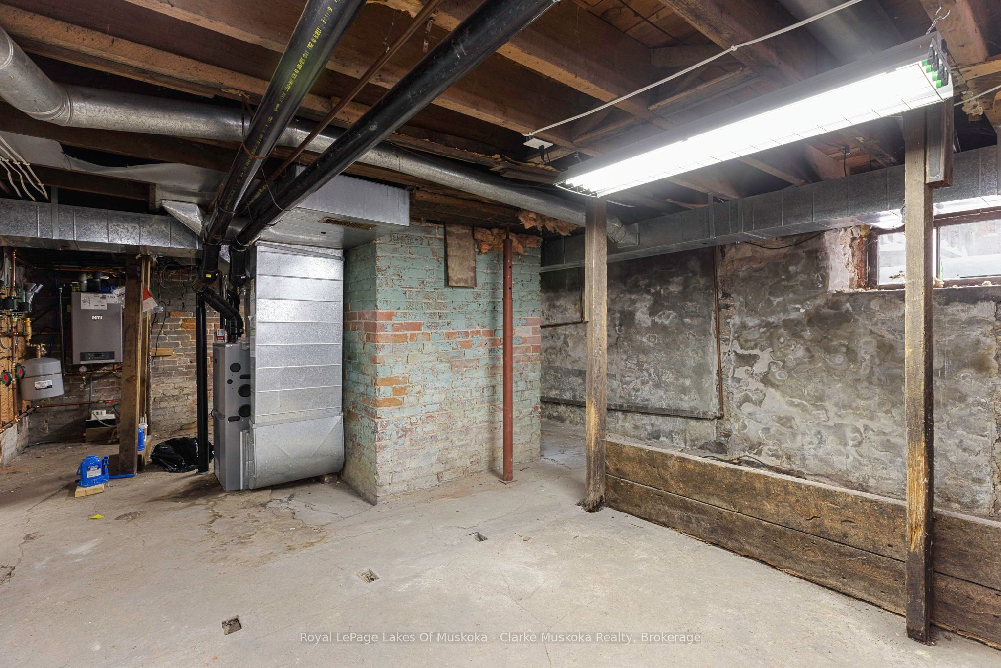 1 Sturgeon Bay Road Property Photo 22