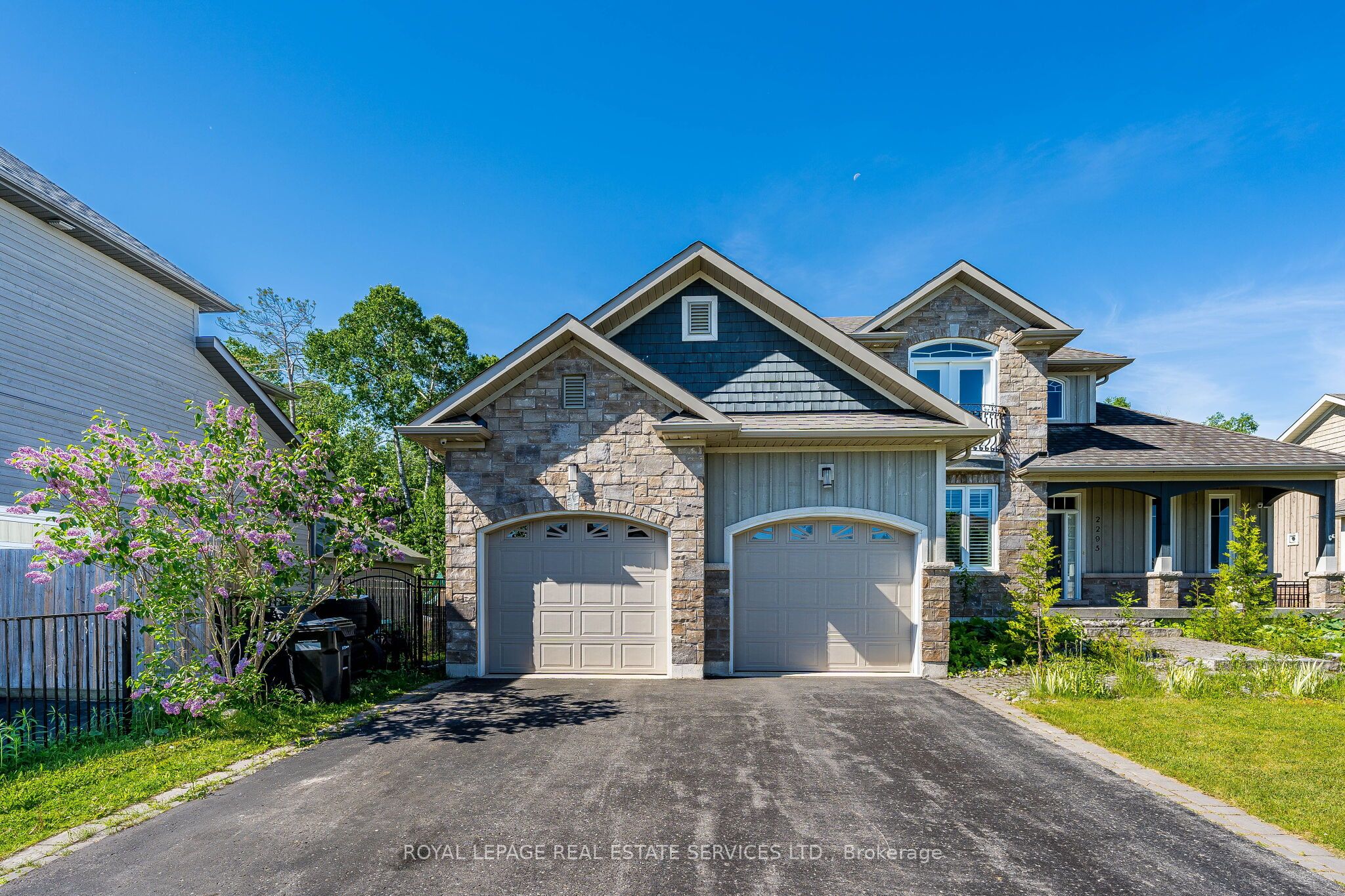 2295 Shore Lane