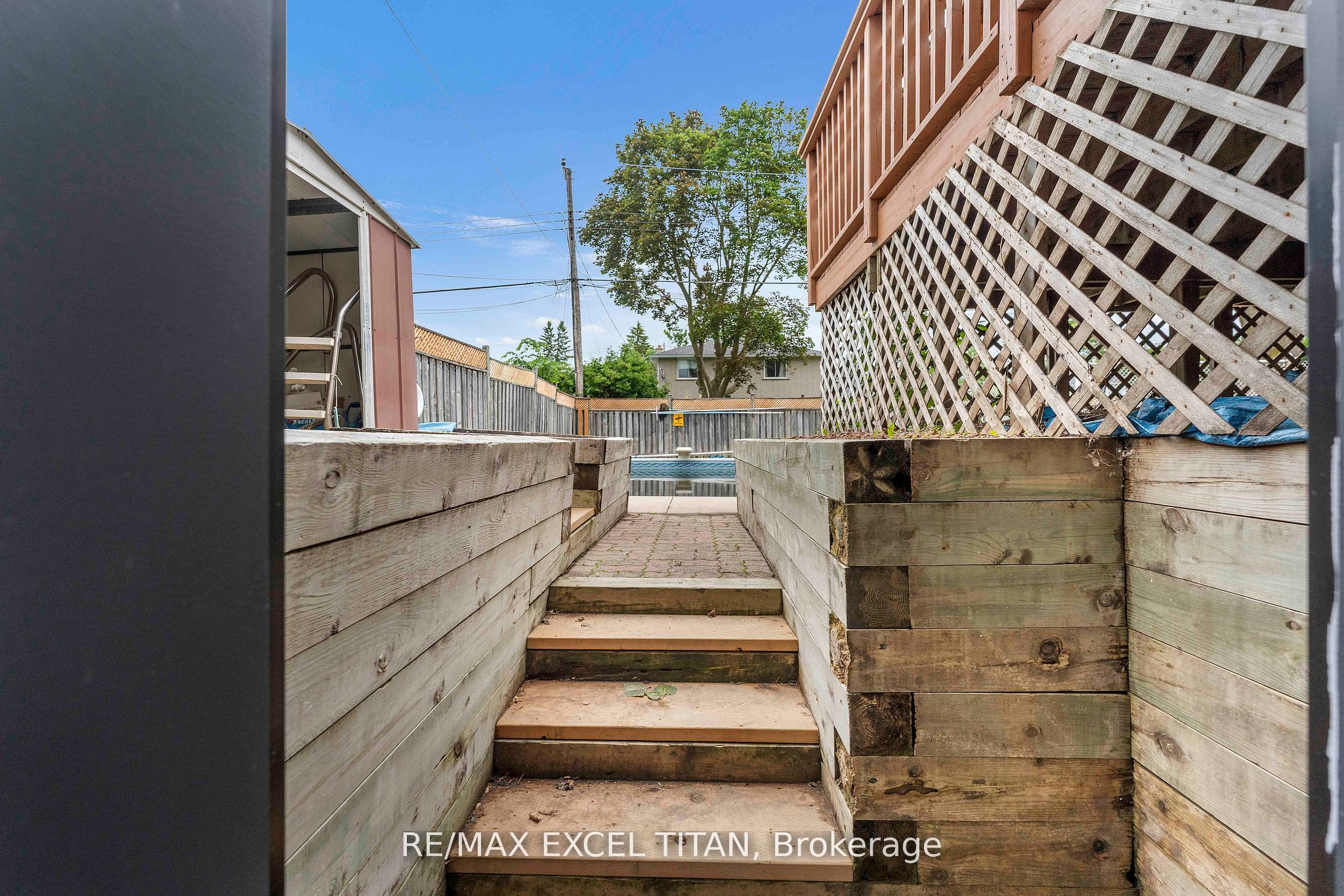 66 Marion Crescent Property Photo 23
