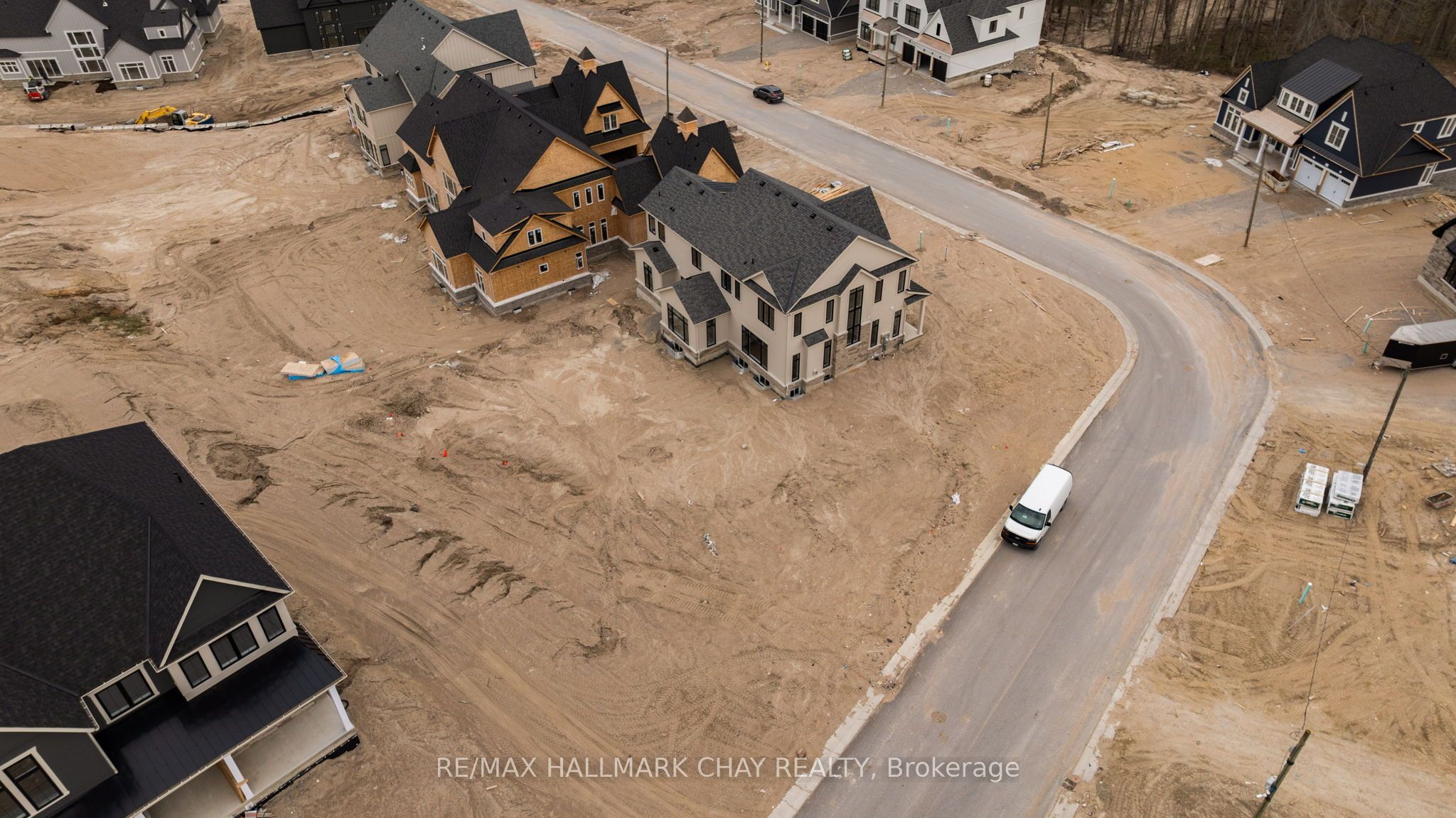 7 Radome Drive Property Photo 32