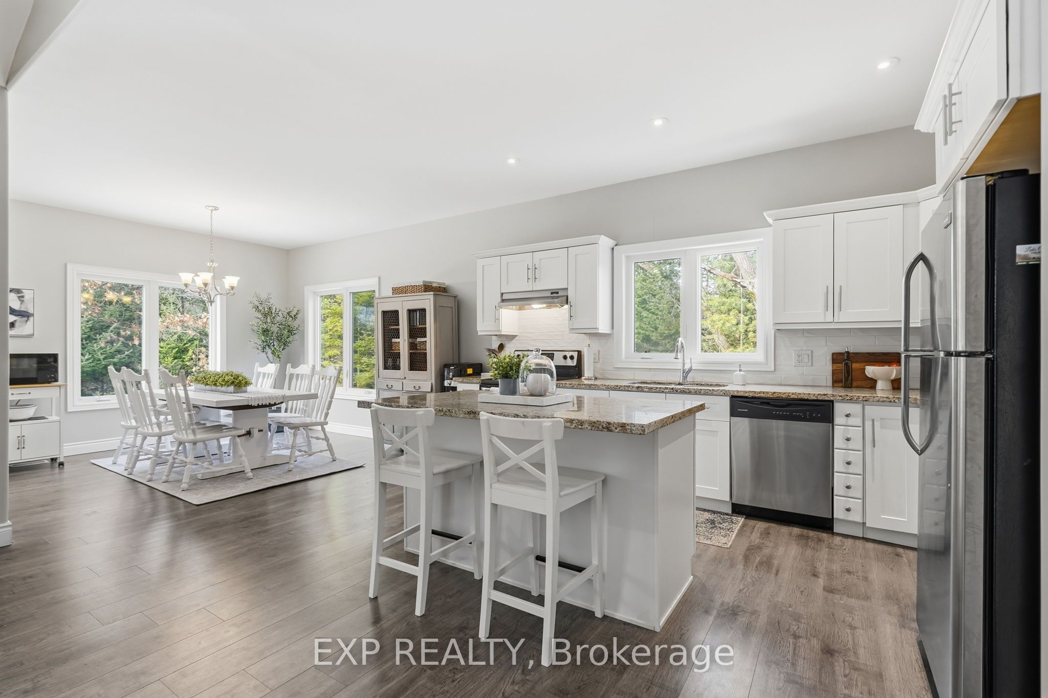 2516 Irish Line Property Photo 11