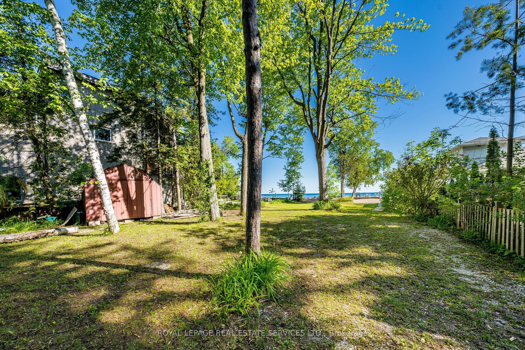 2228 Shore Lane Property Photo 4