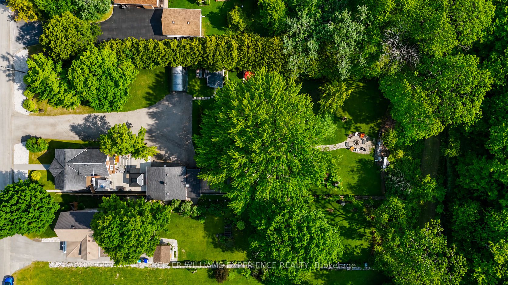 15 Leonard Avenue Property Photo 2