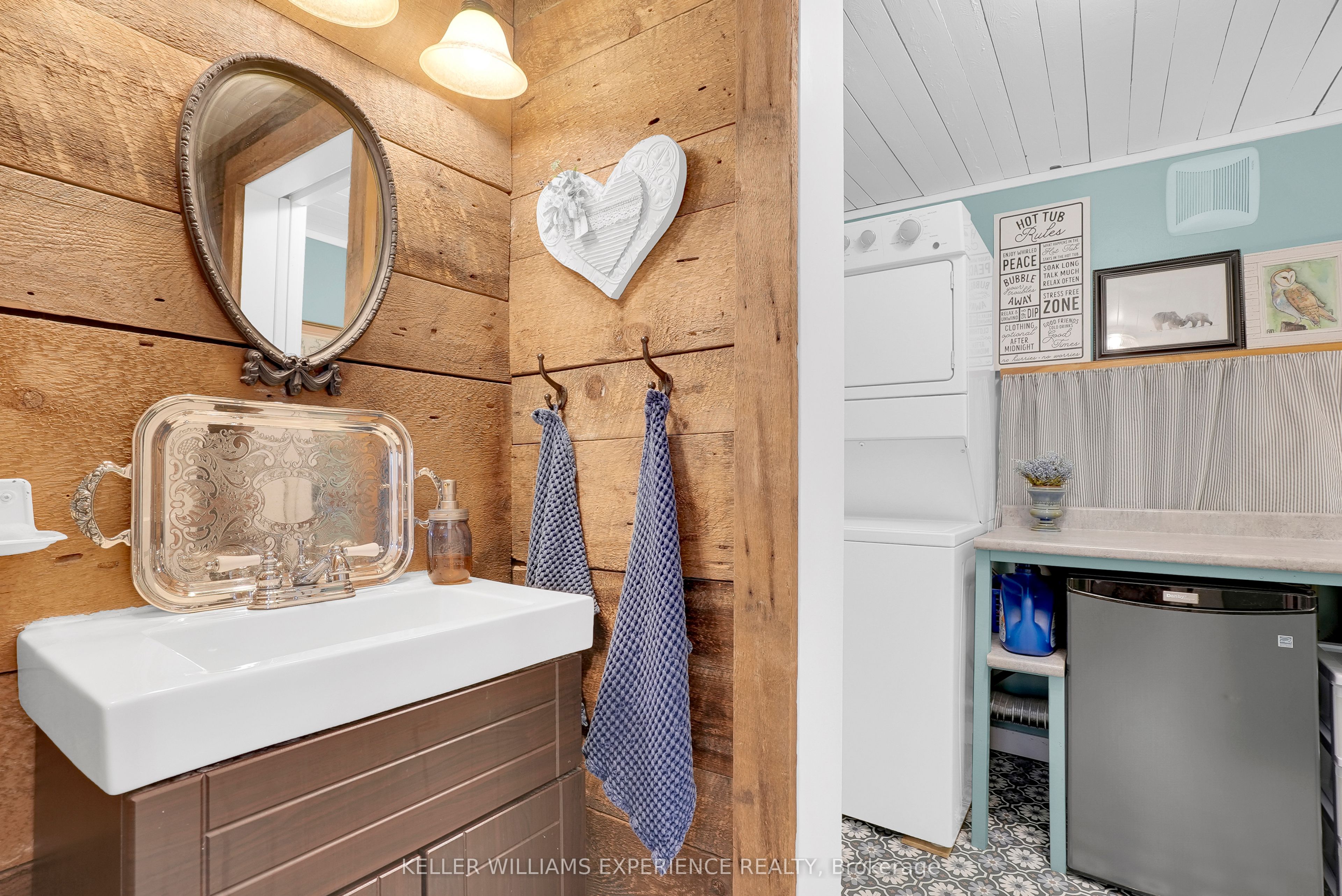 15 Leonard Avenue Property Photo 12