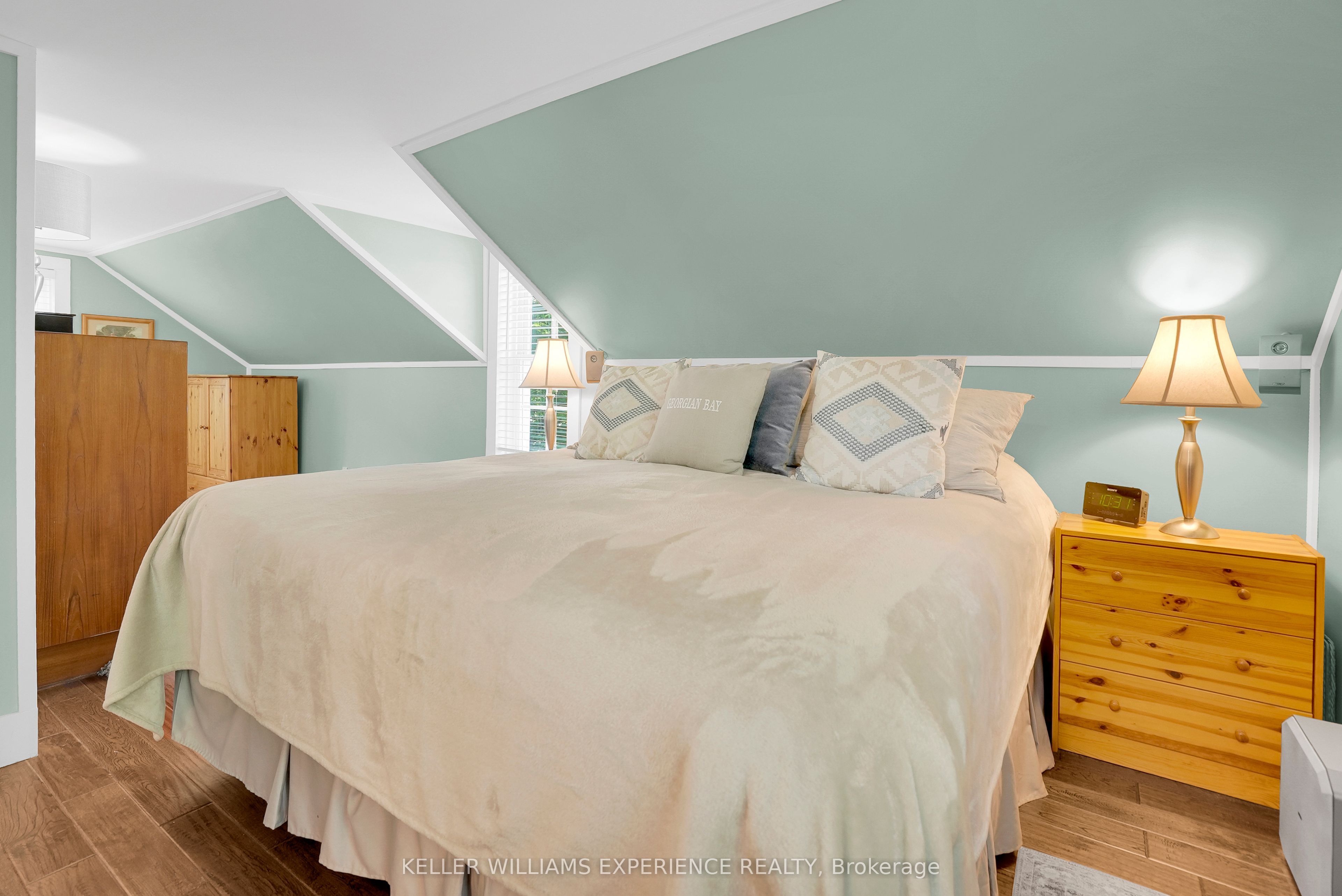 15 Leonard Avenue Property Photo 28