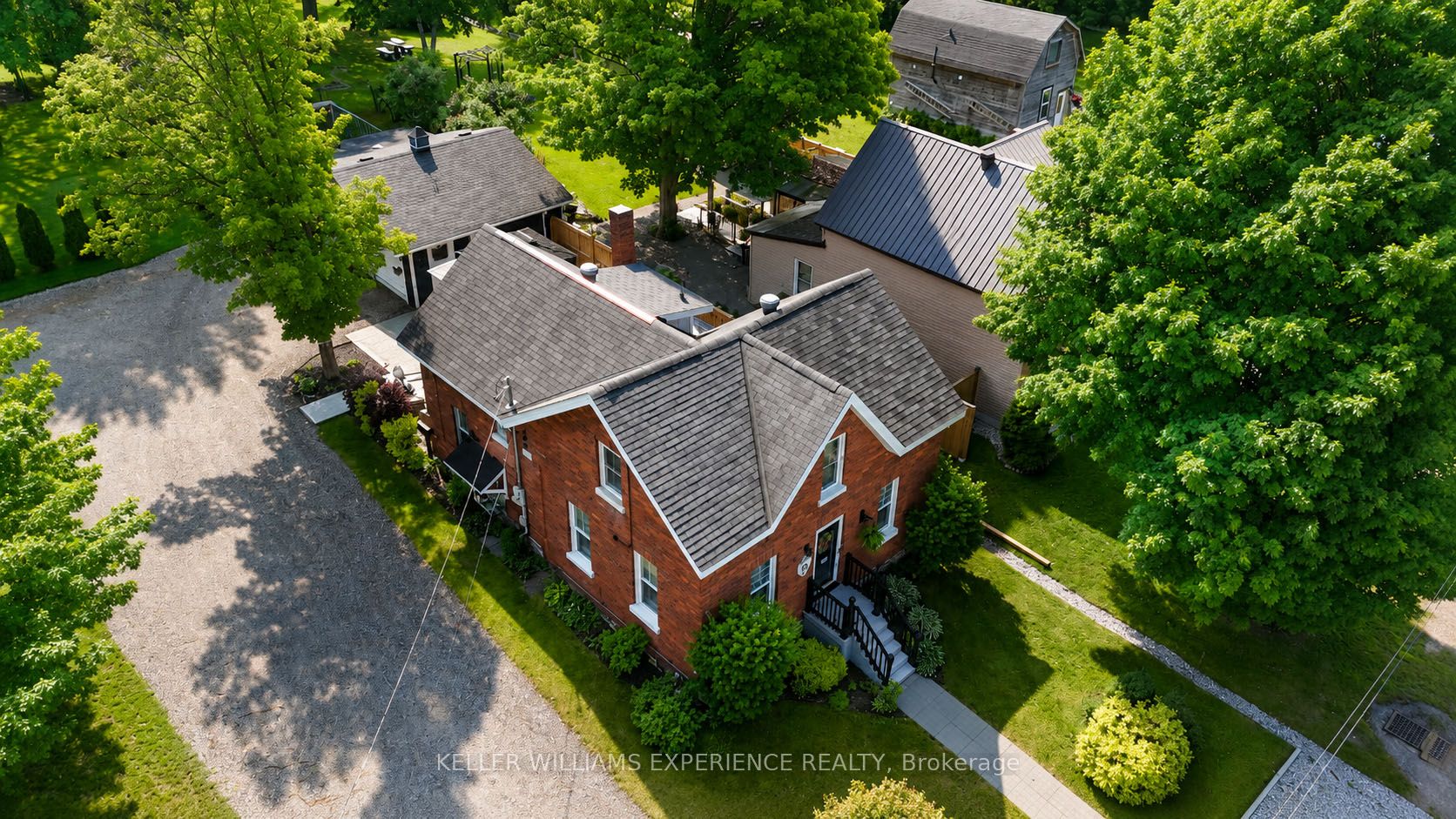 15 Leonard Avenue Property Photo 42