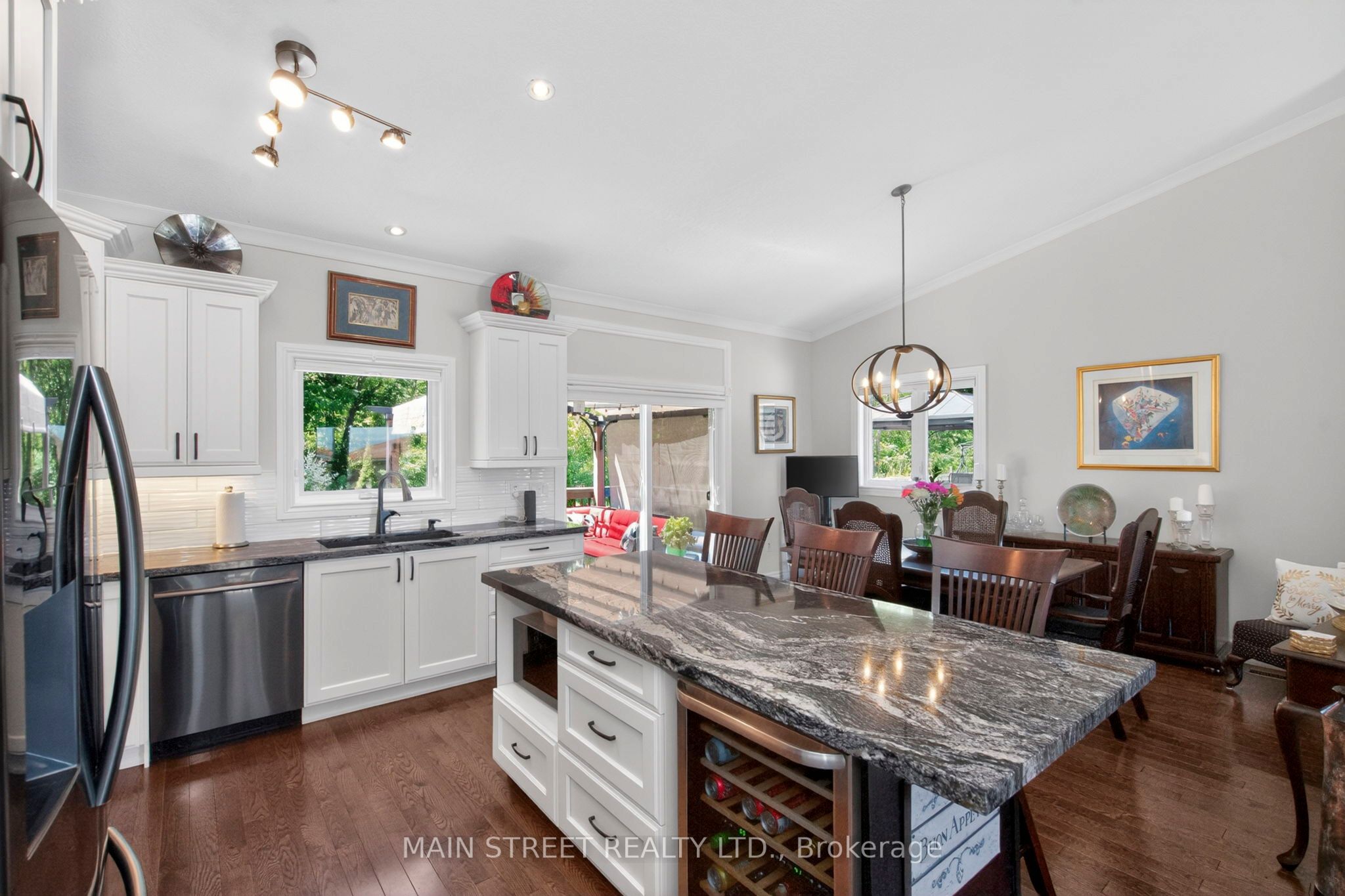 644 Taylor Drive Property Photo 11