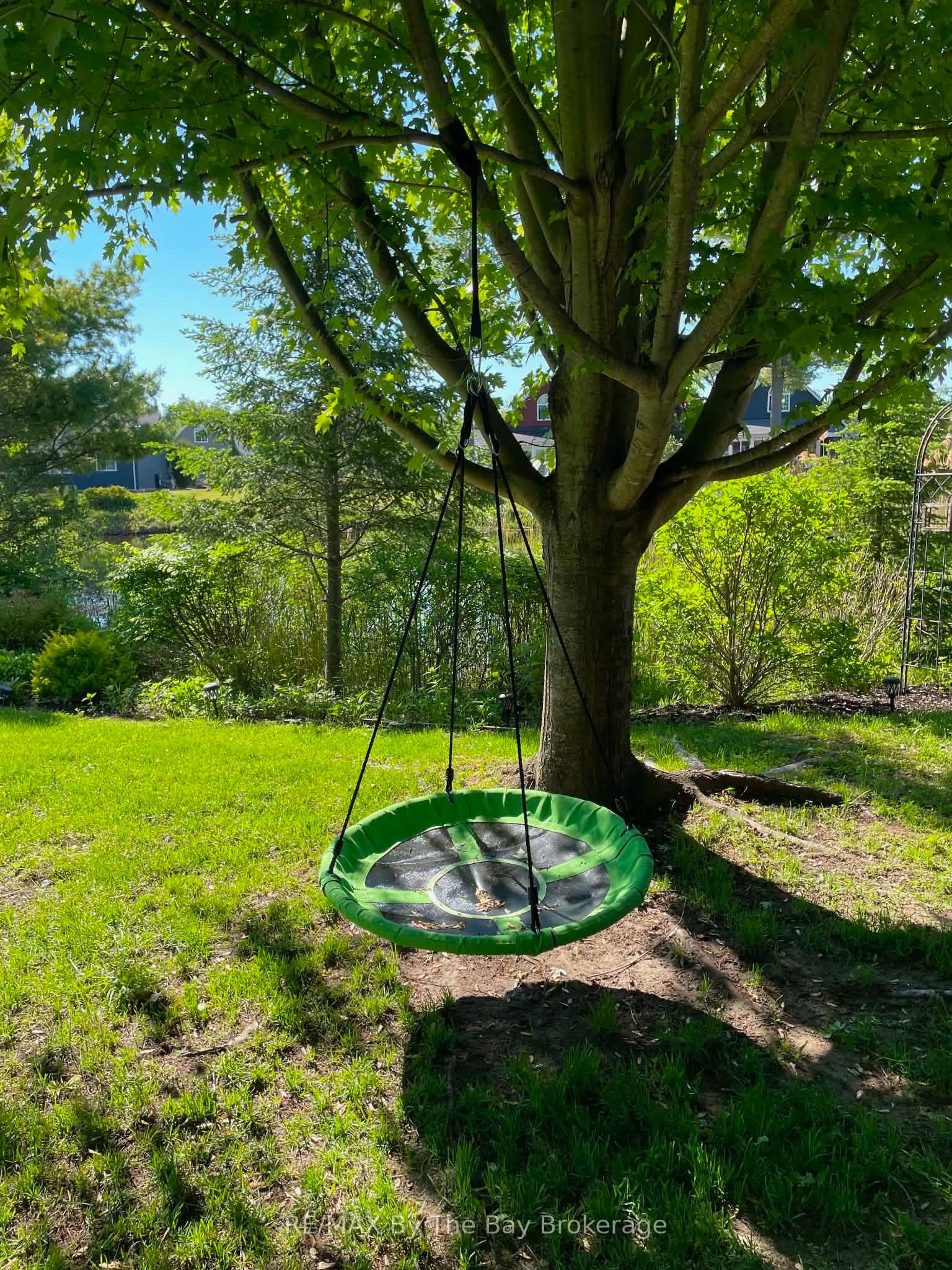 1 White Pines Trail Property Photo 28