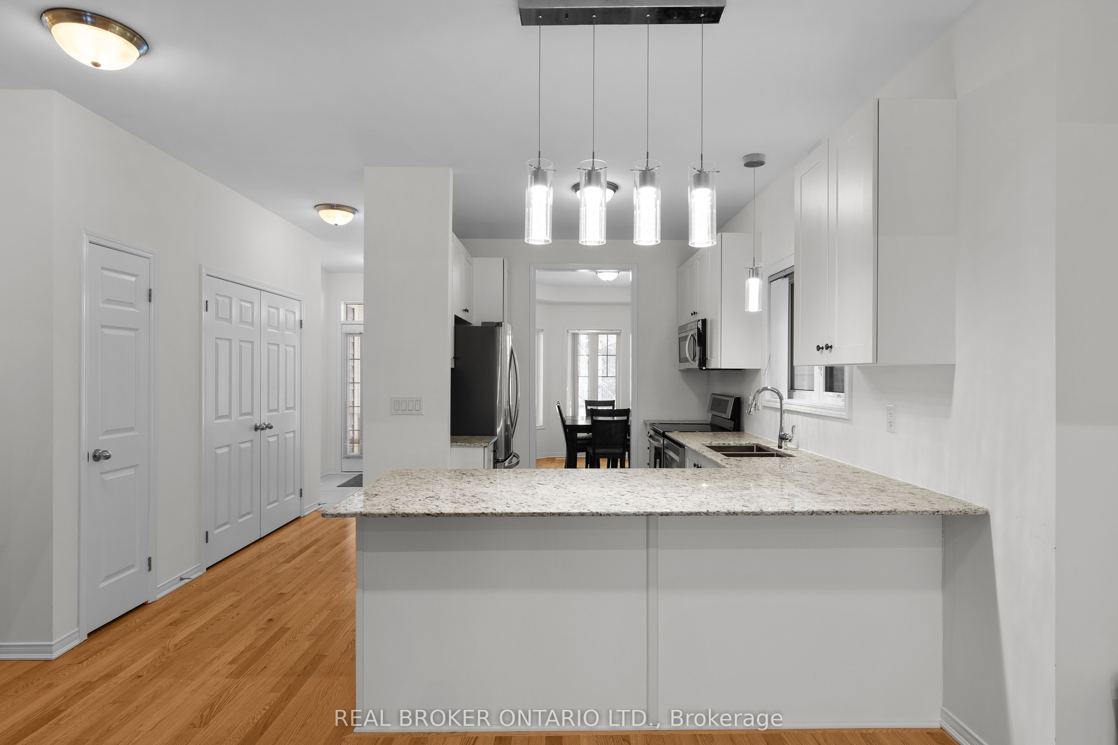 3317 Summerhill Way Property Photo 8