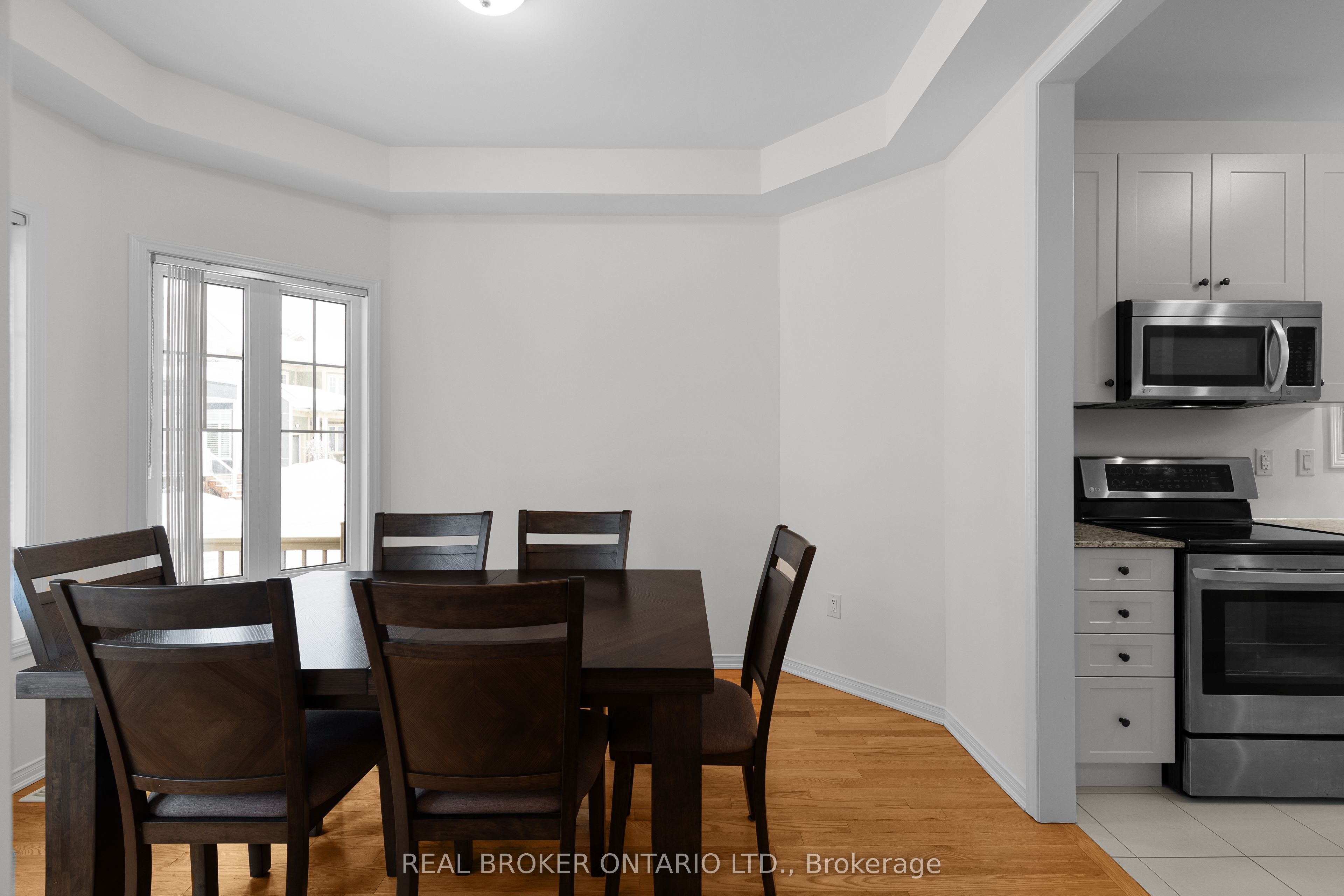 3317 Summerhill Way Property Photo 18