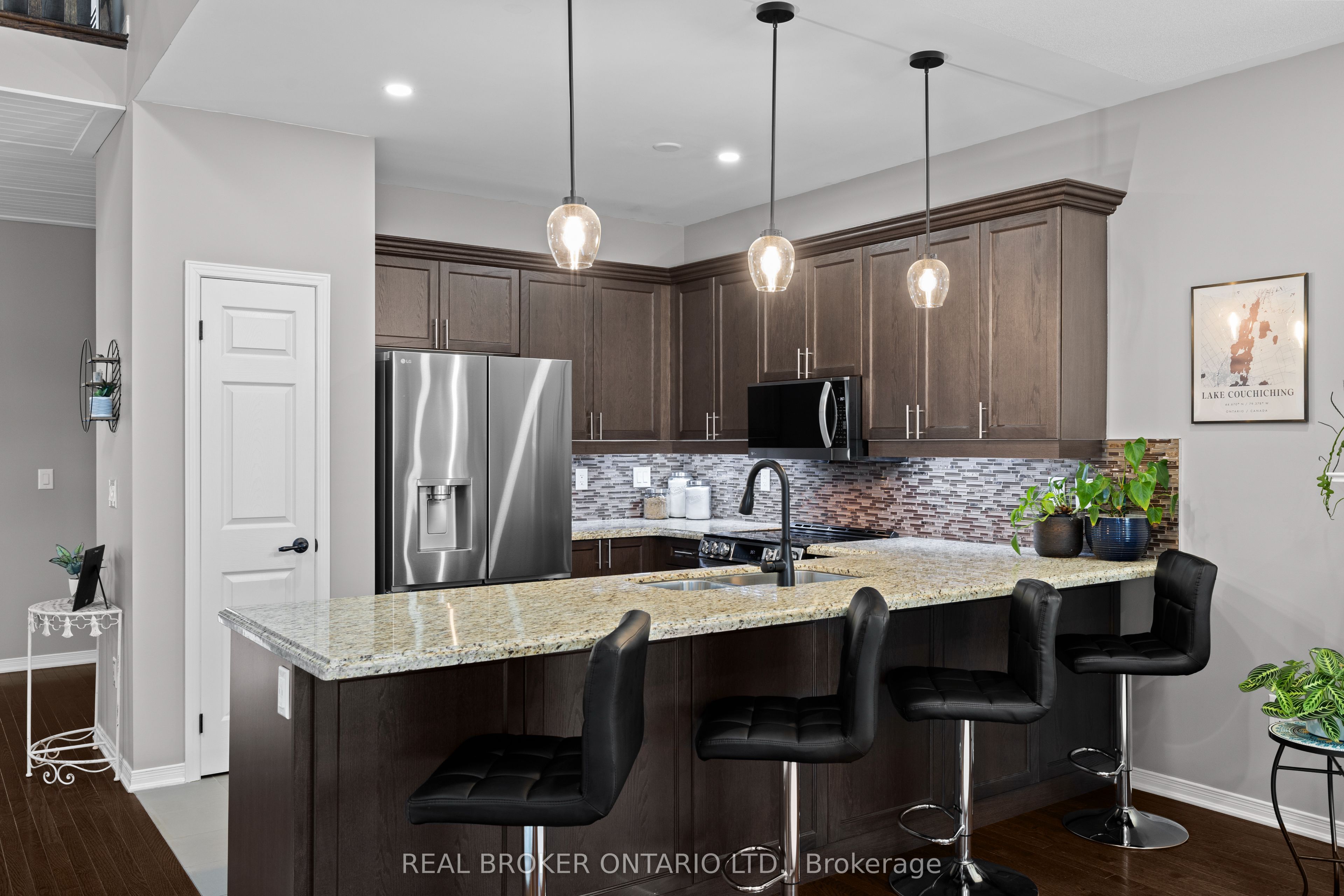 3321 Beach Club Boulevard Property Photo 16