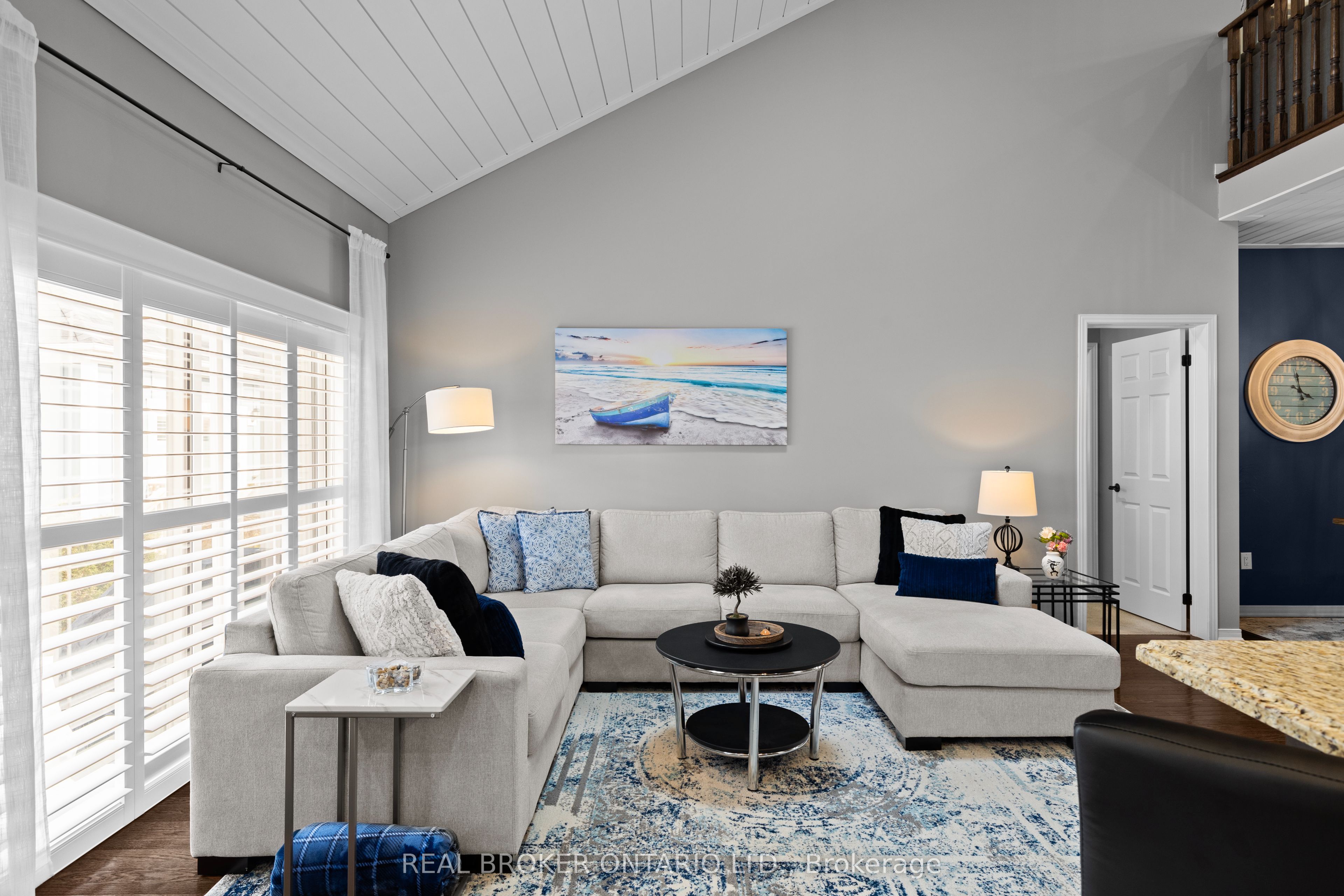 3321 Beach Club Boulevard Property Photo 18
