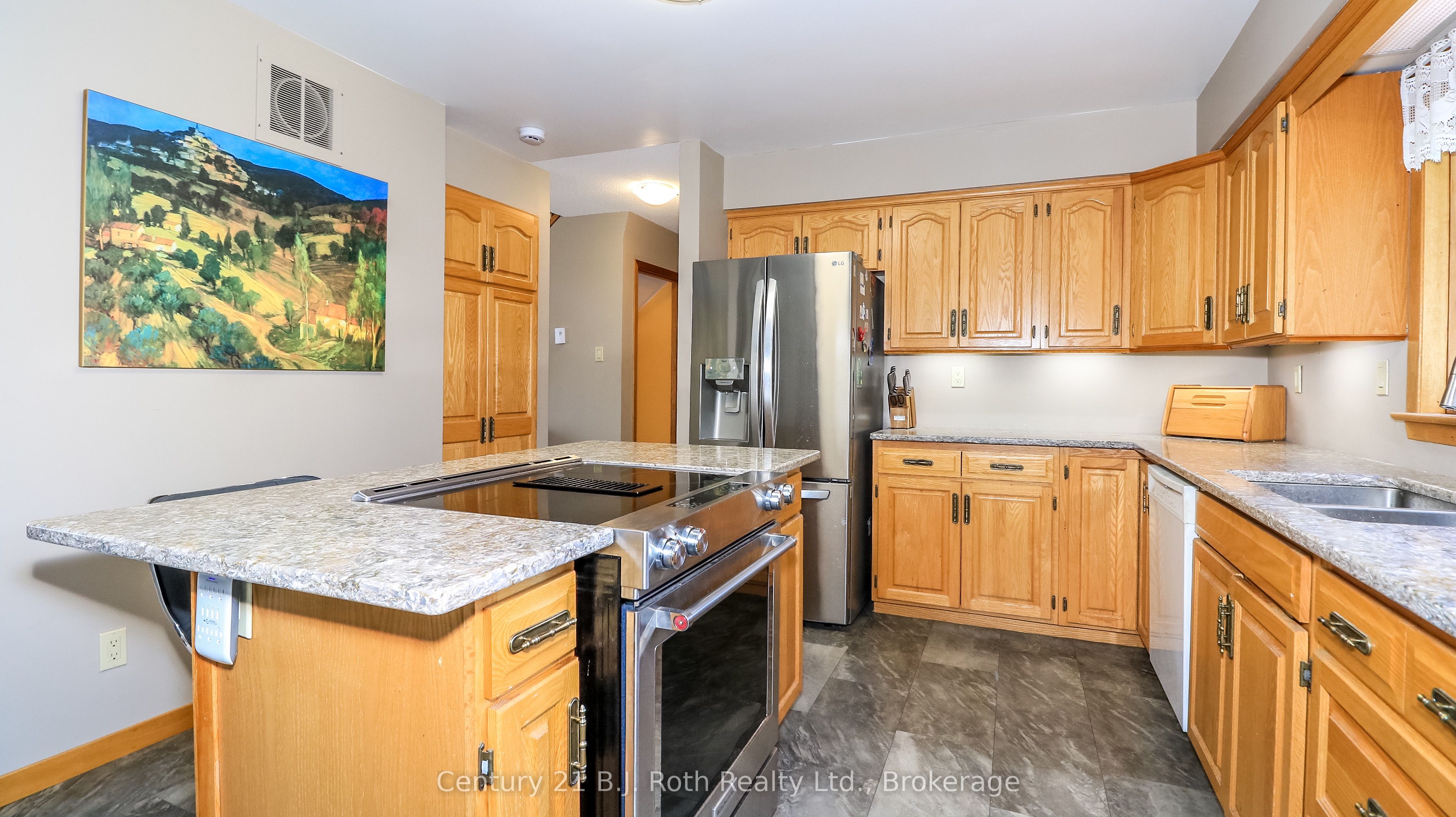 3332 Grayshott Drive Property Photo 6