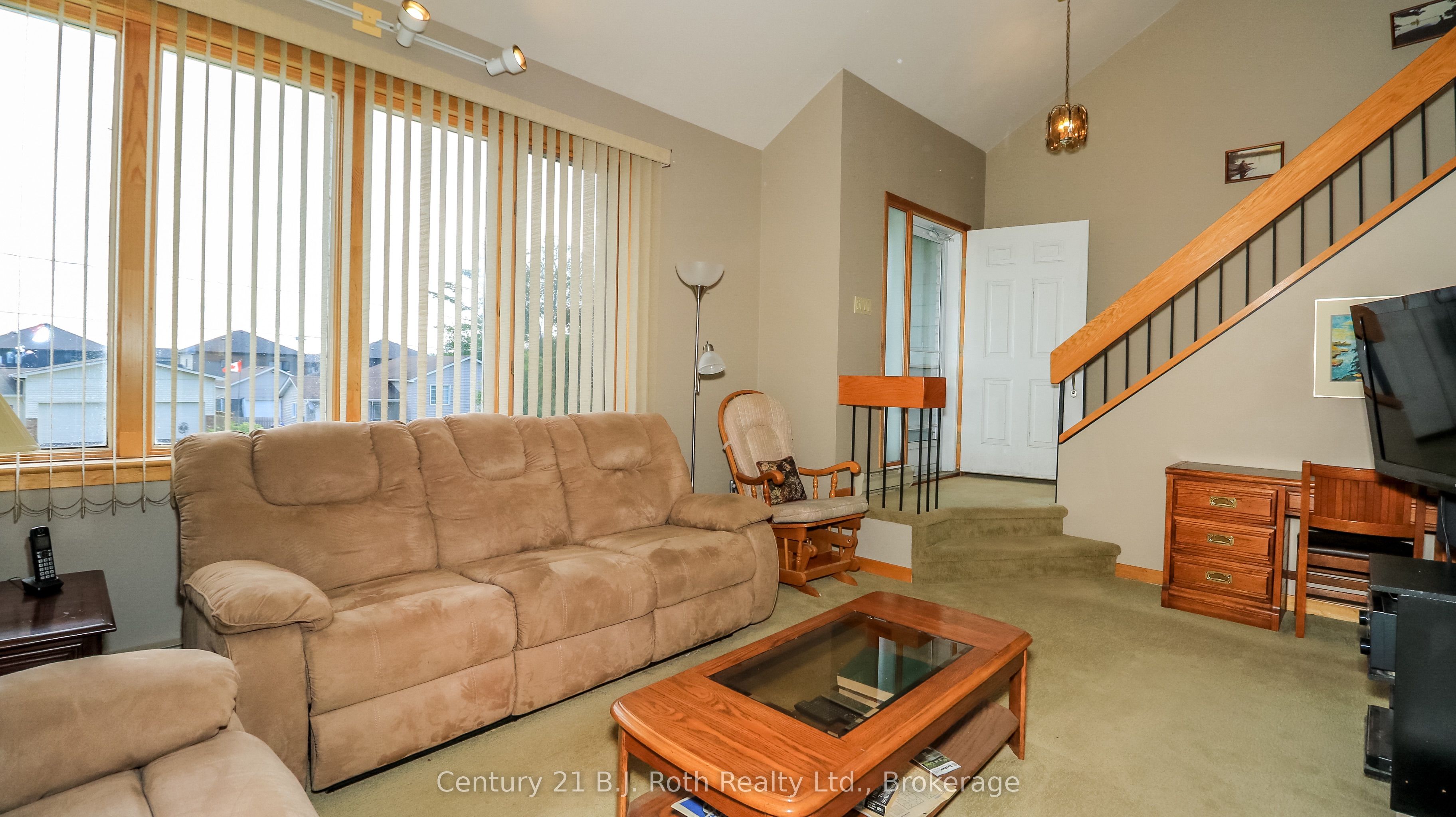 3332 Grayshott Drive Property Photo 12
