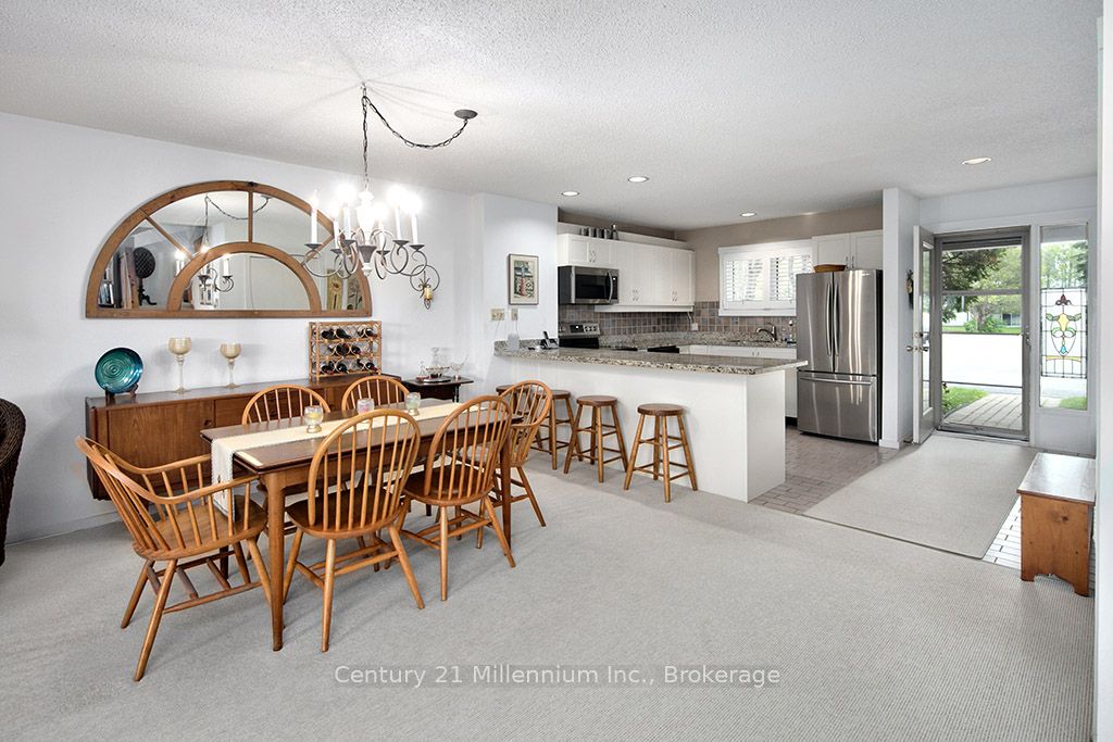 500 Oxbow Crescent Property Photo 6