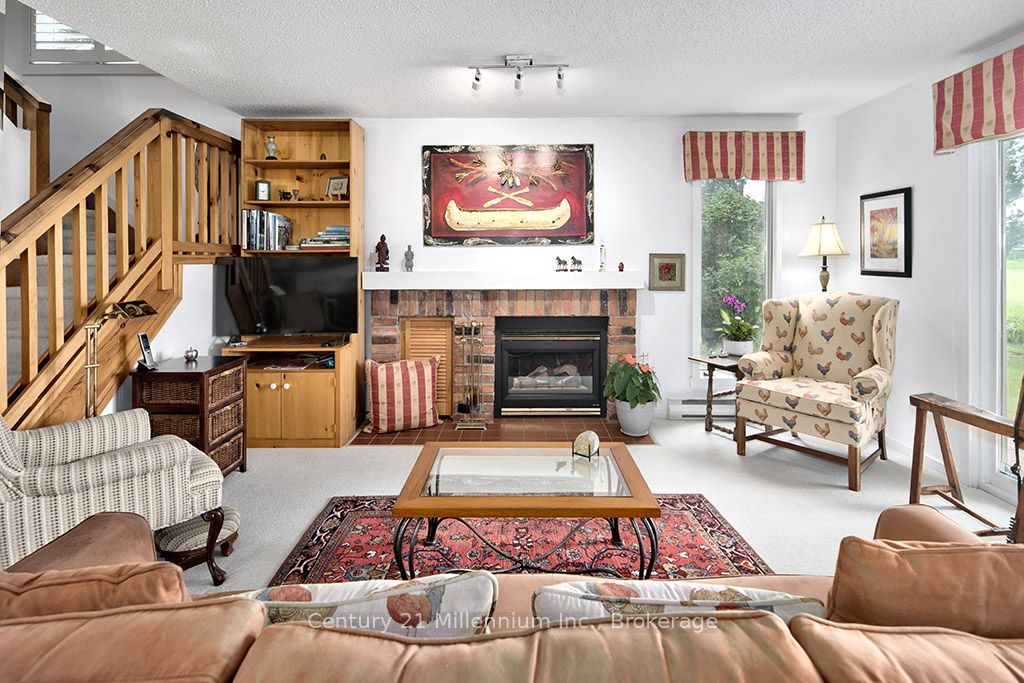 500 Oxbow Crescent Property Photo 9
