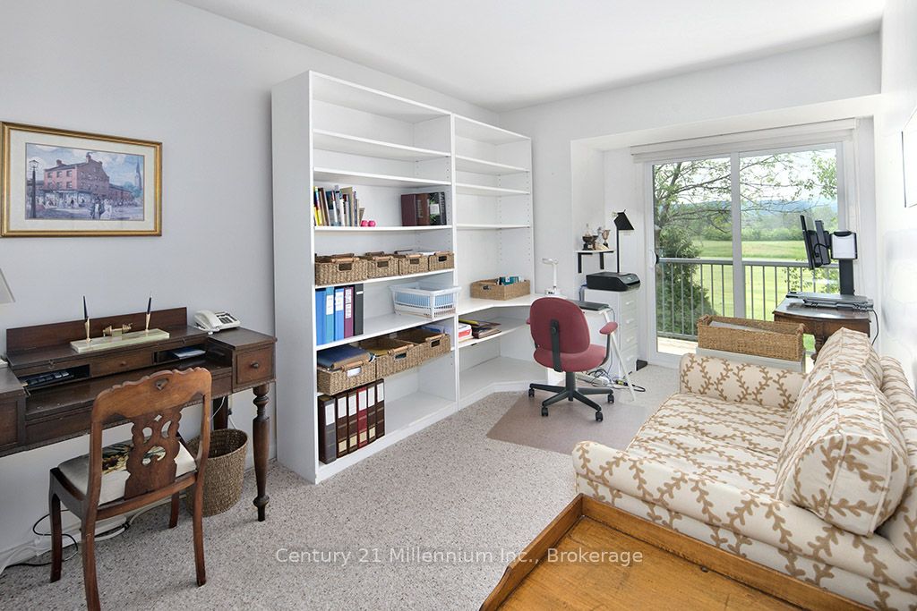 500 Oxbow Crescent Property Photo 19