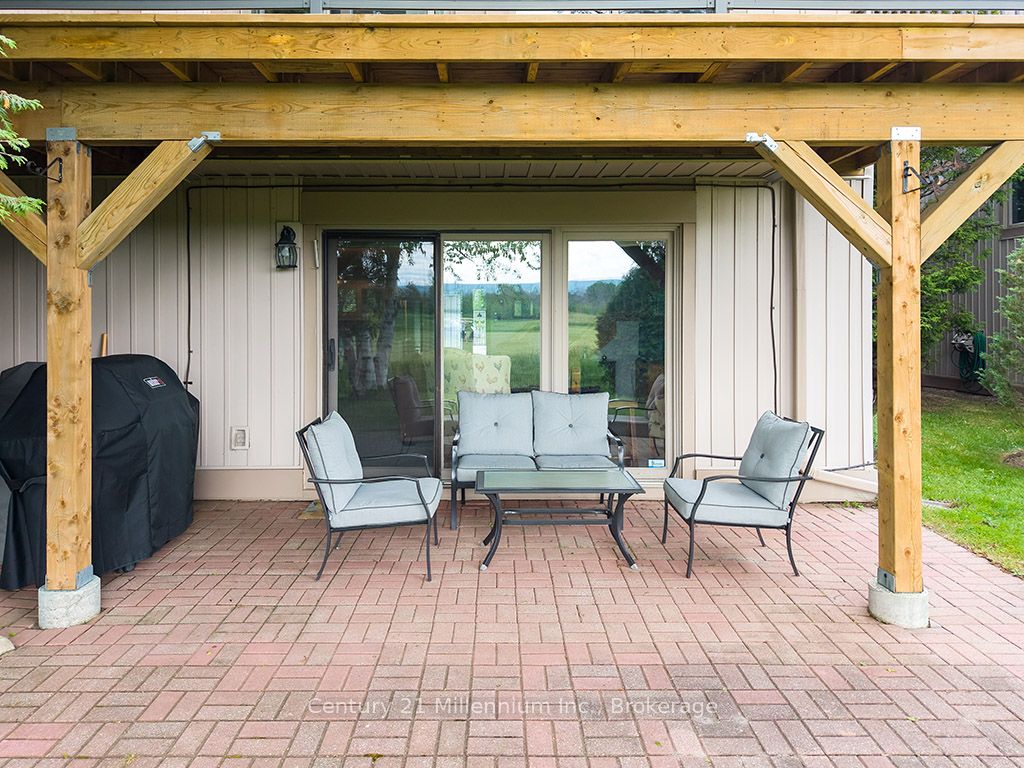 500 Oxbow Crescent Property Photo 25