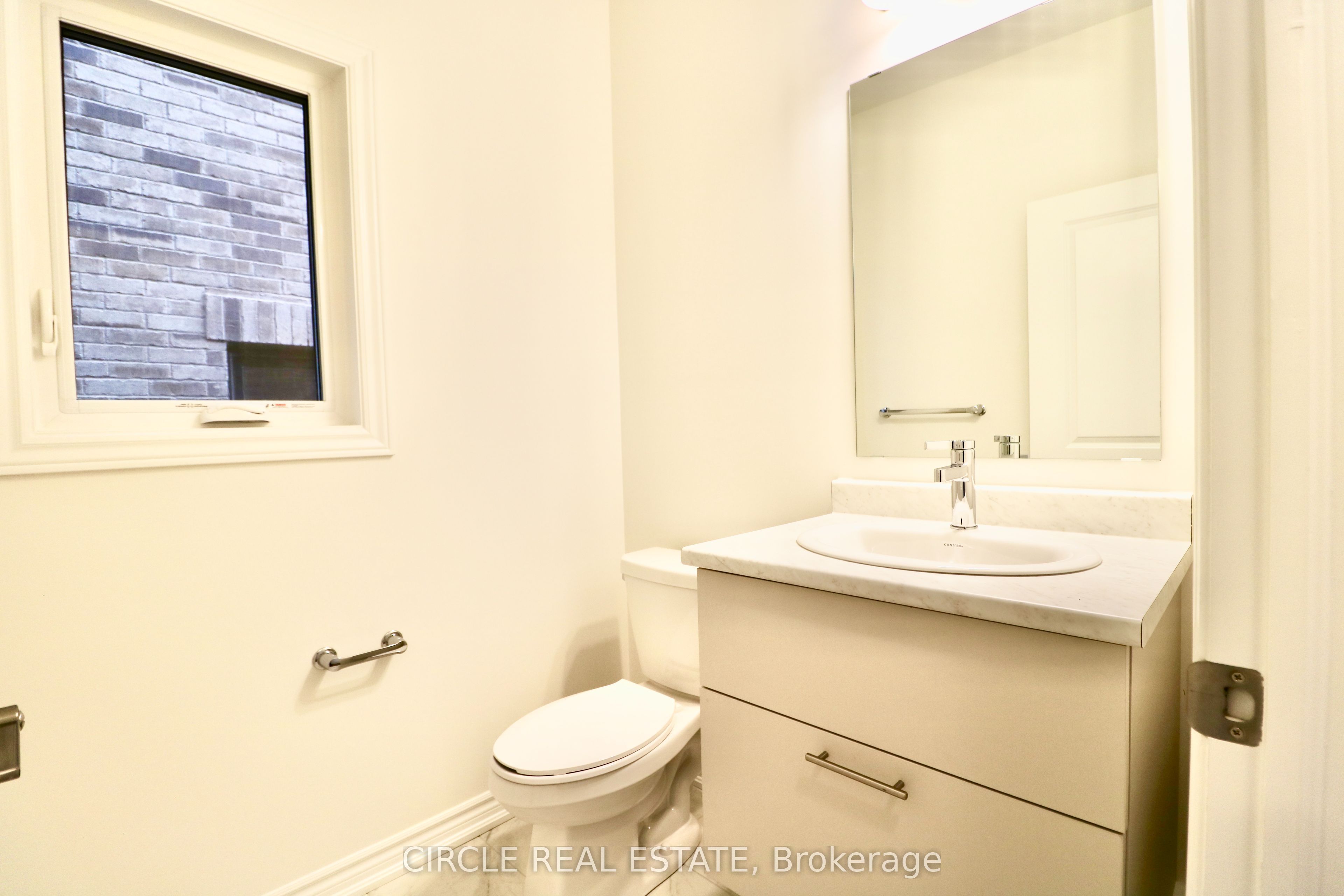 59 Phoenix Boulevard Property Photo 10