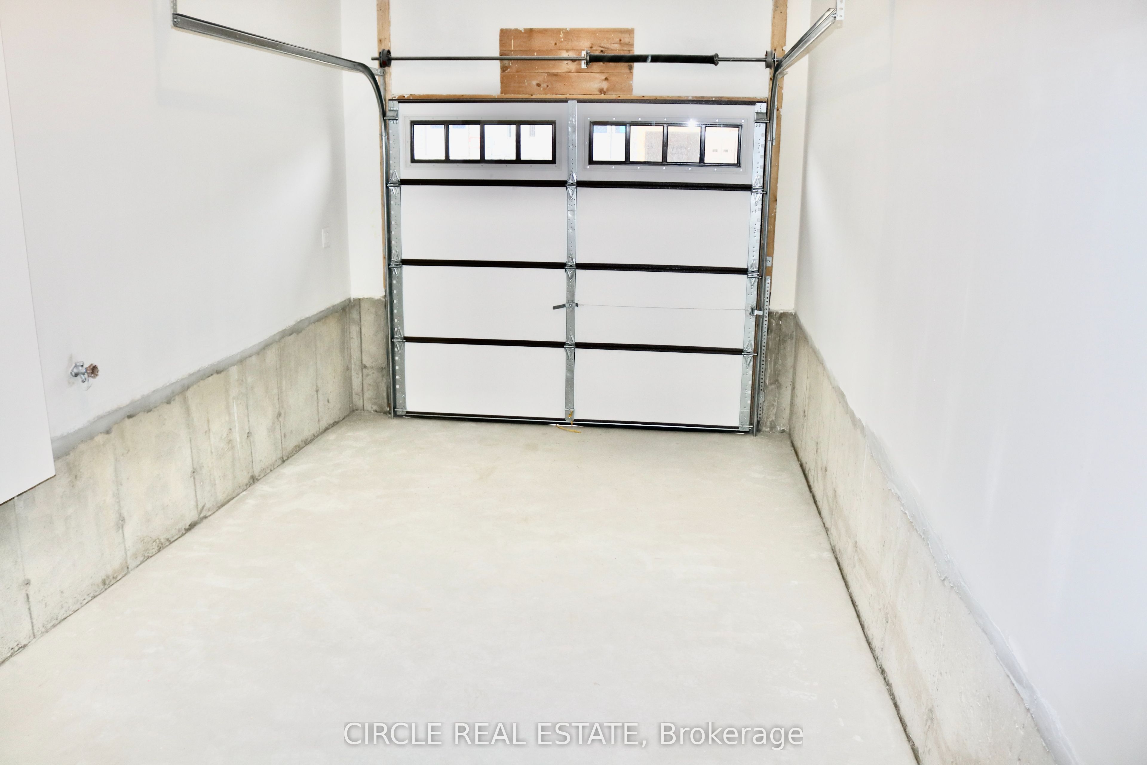 59 Phoenix Boulevard Property Photo 20