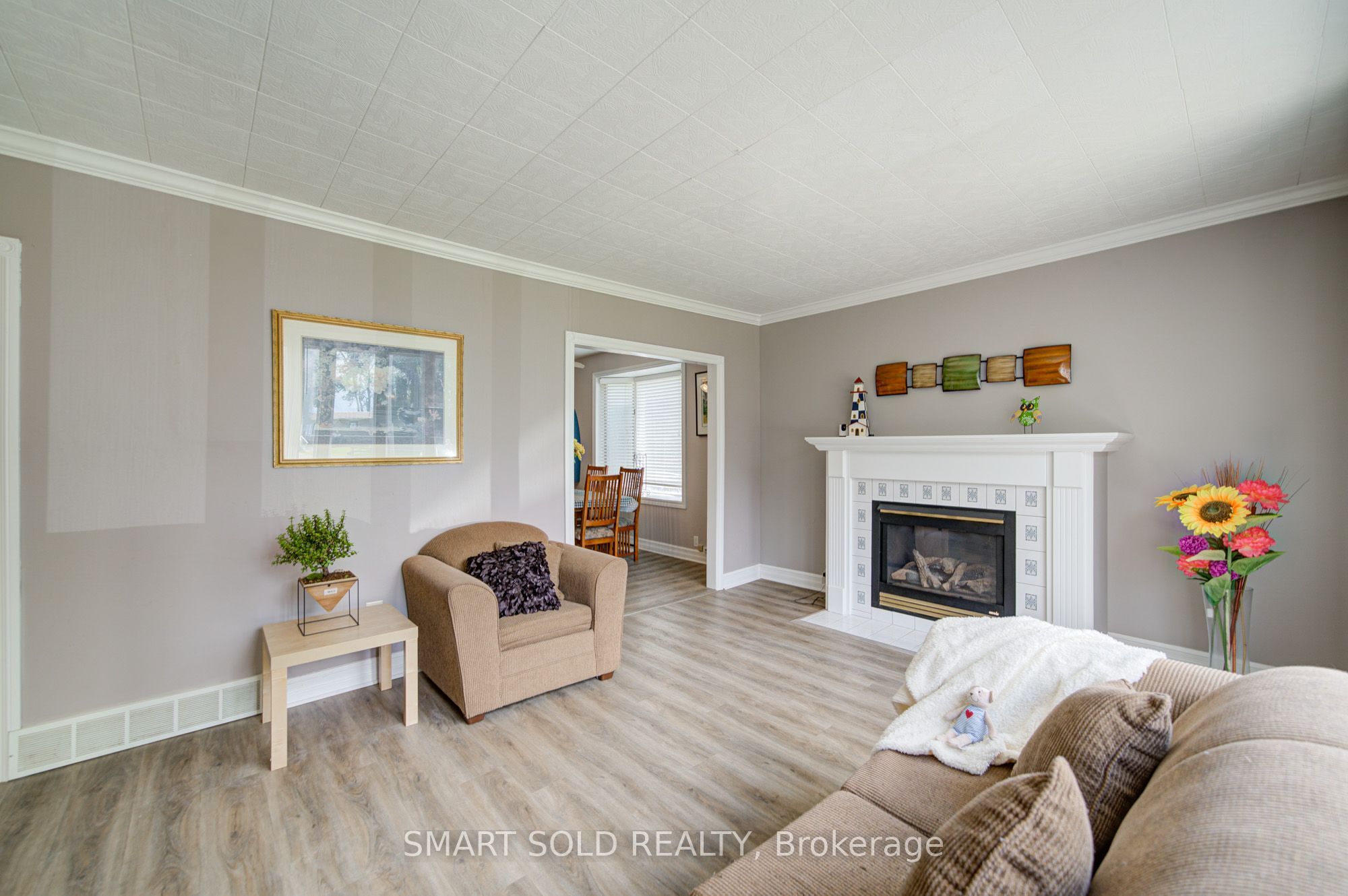 75 Lake Avenue Property Photo 1