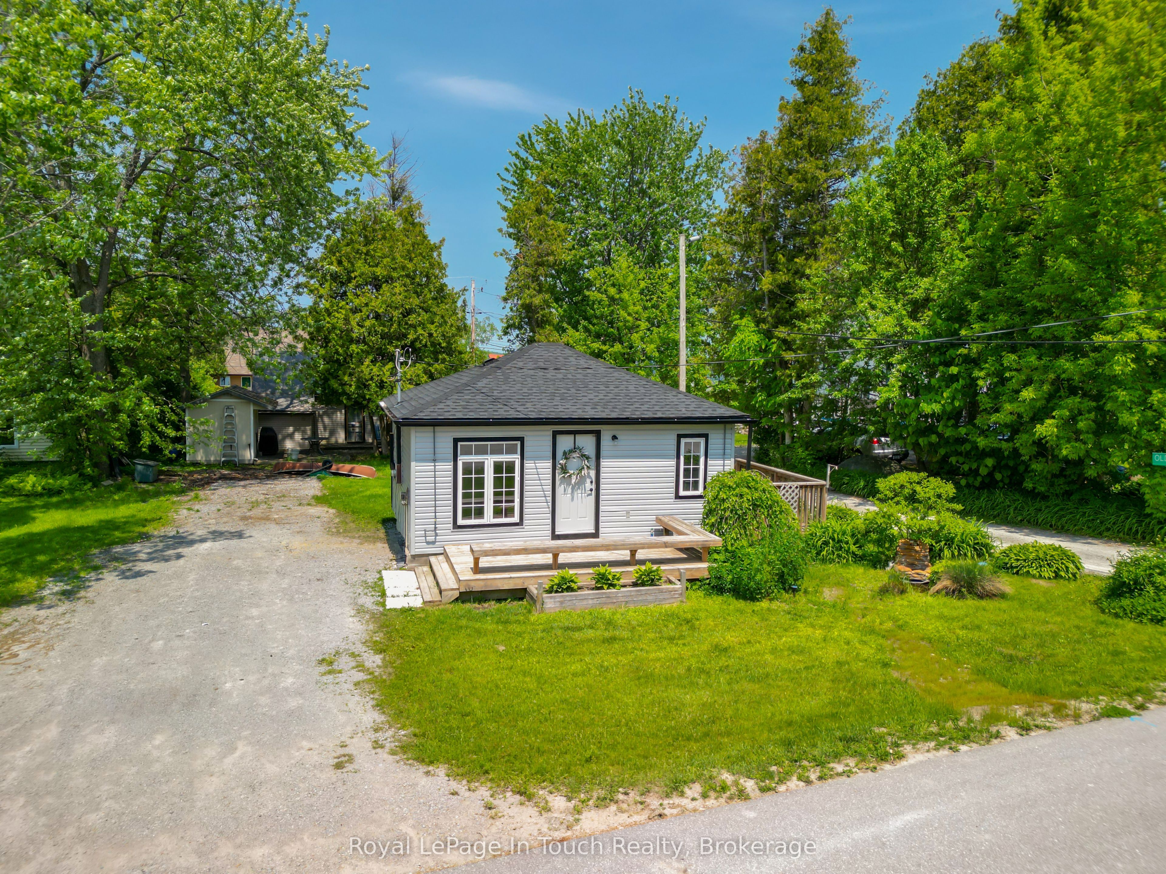 78 KING RD Property Photo 1