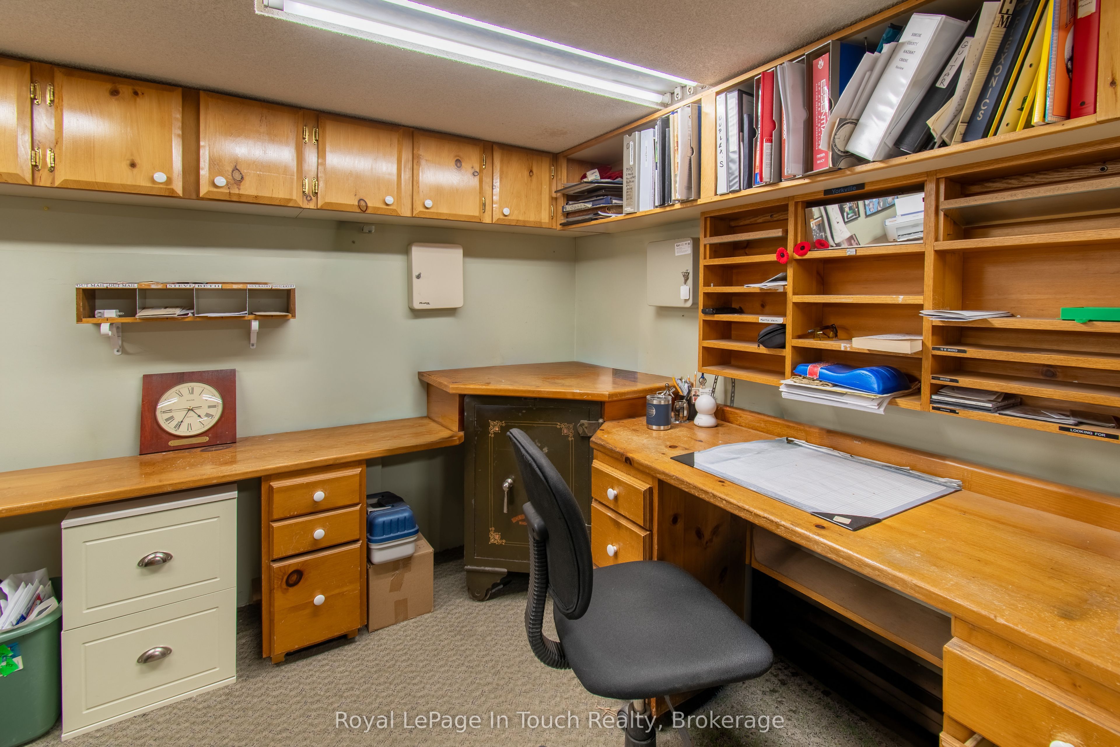280 King Street Property Photo 15