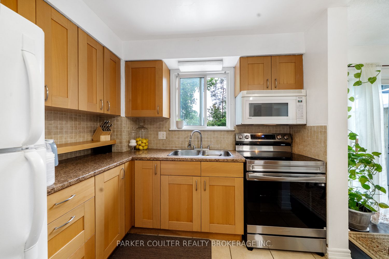 23 Chaucer Crescent Property Photo 15