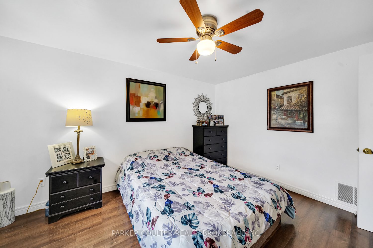 23 Chaucer Crescent Property Photo 18