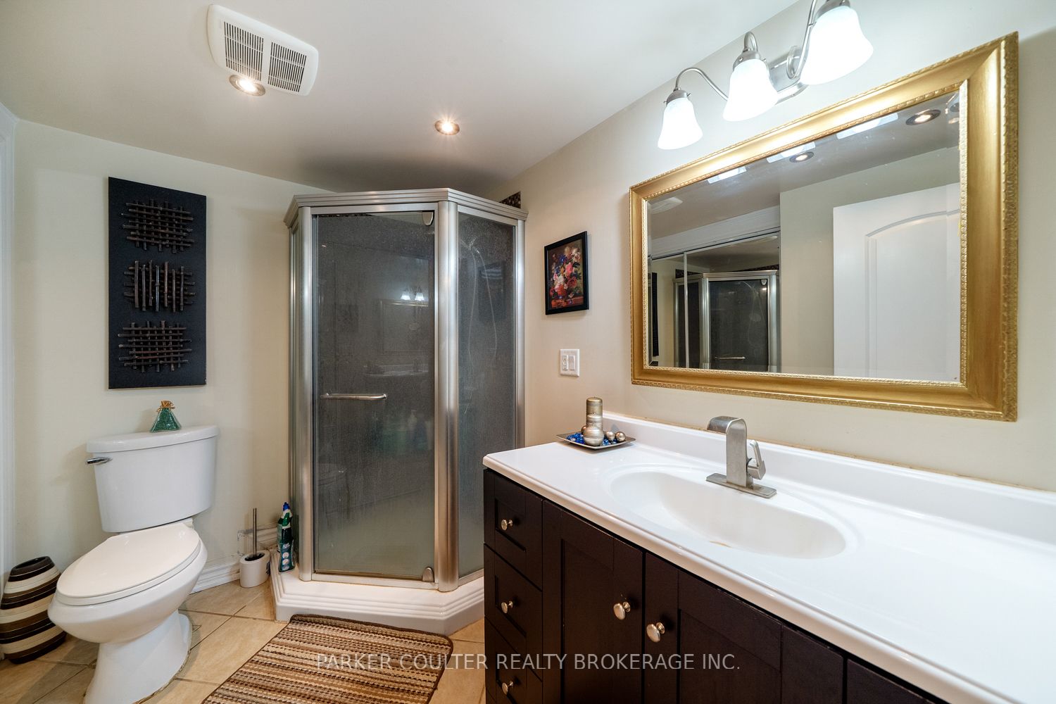 23 Chaucer Crescent Property Photo 28