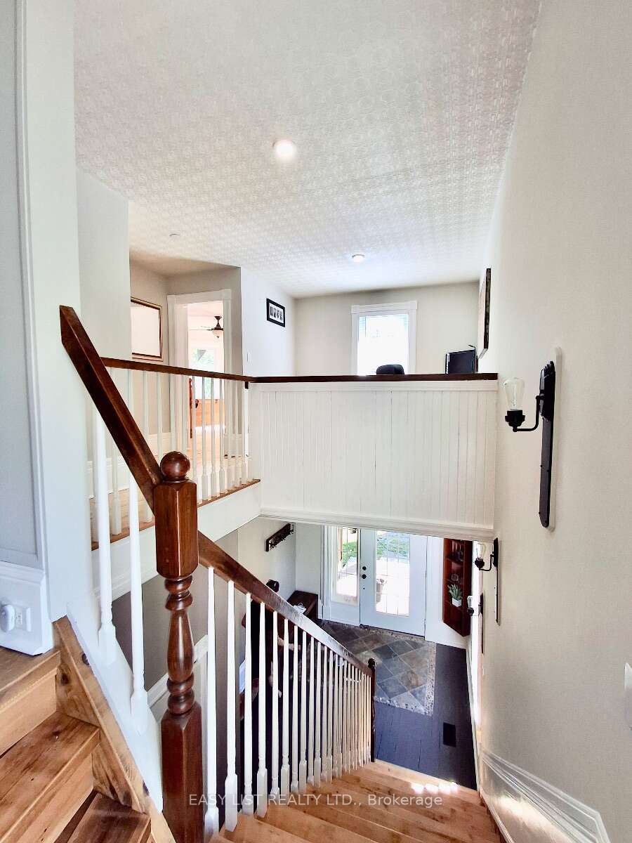 9 River Street Property Photo 10