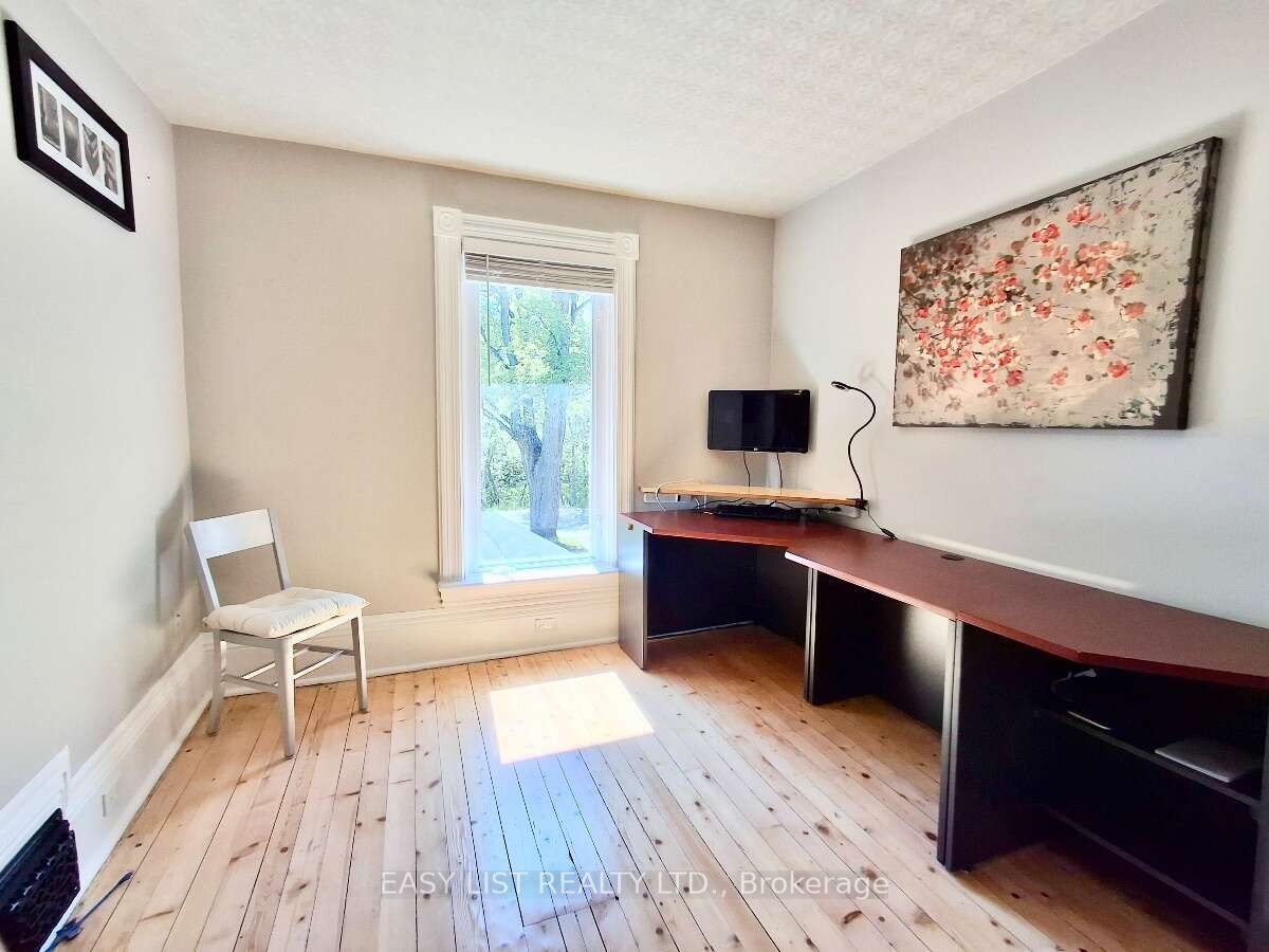 9 River Street Property Photo 14