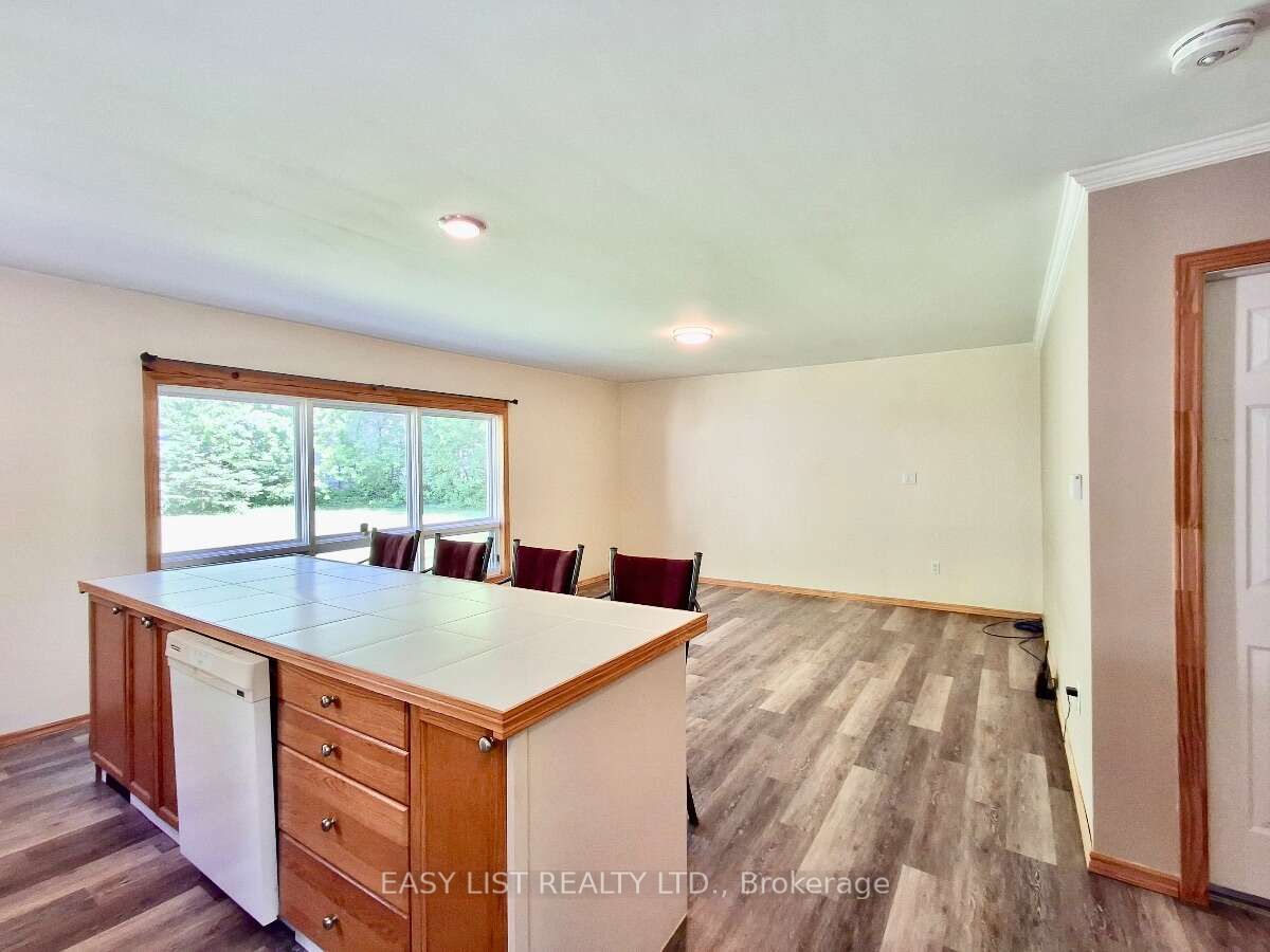 9 River Street Property Photo 24